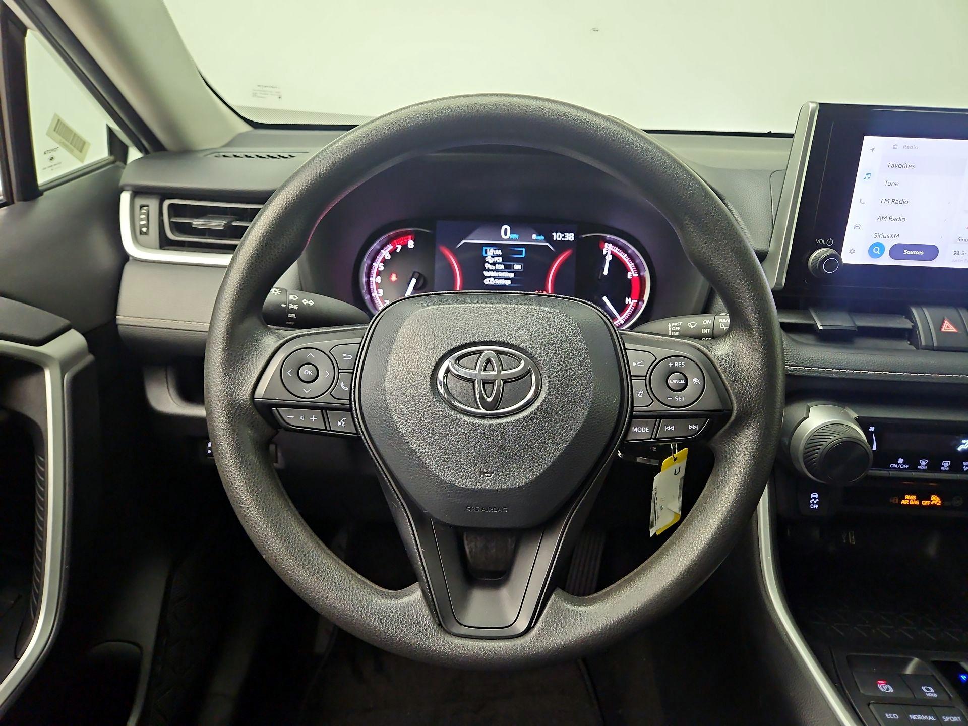 Thumbnail: 2024 Toyota RAV4 - 10