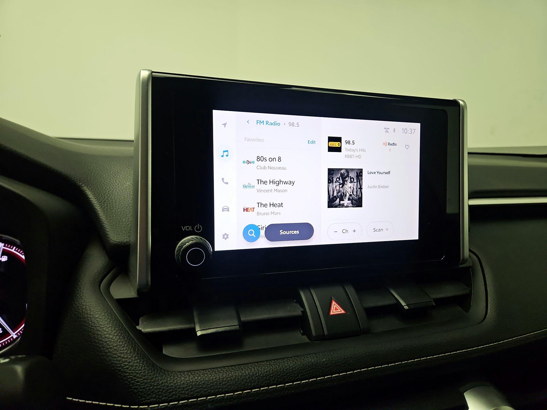 Thumbnail: 2024 Toyota RAV4 - 15