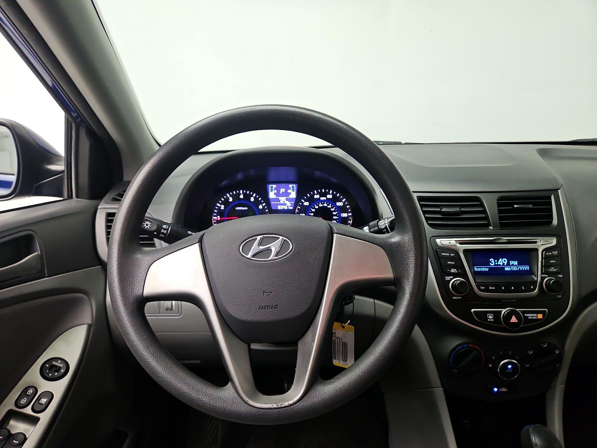 Thumbnail: 2016 Hyundai Accent - 10