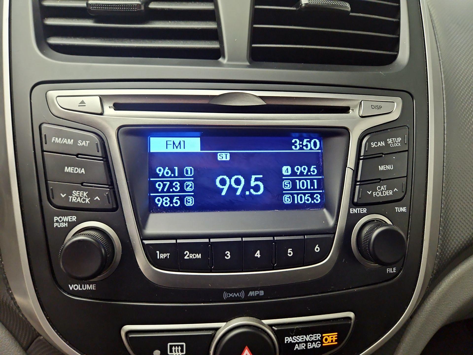 Thumbnail: 2016 Hyundai Accent - 14