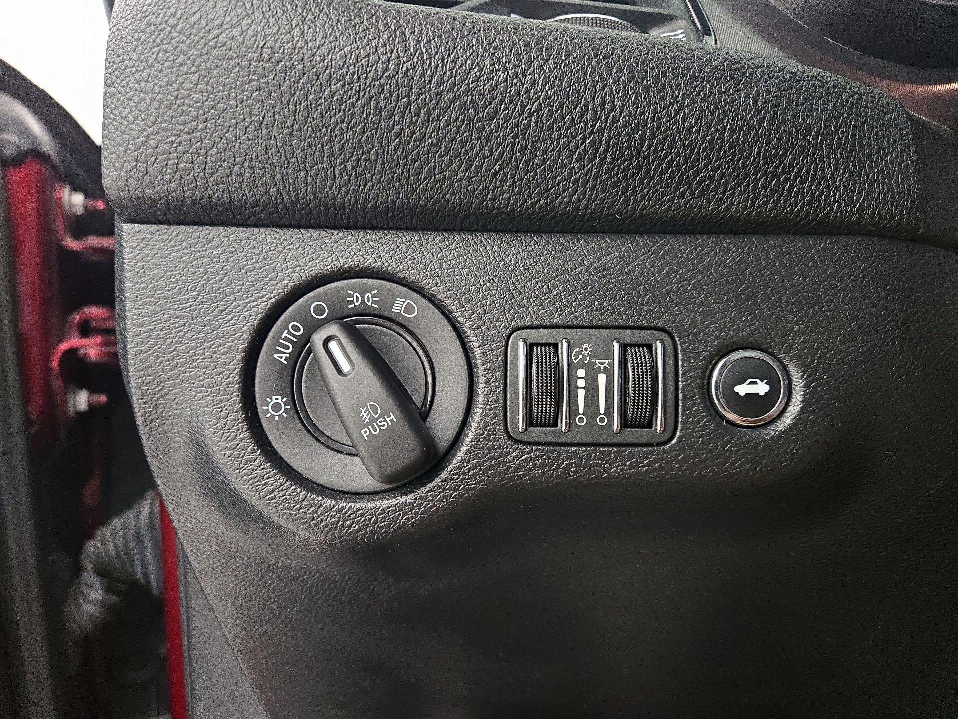 Thumbnail: 2022 Dodge Challenger - 13