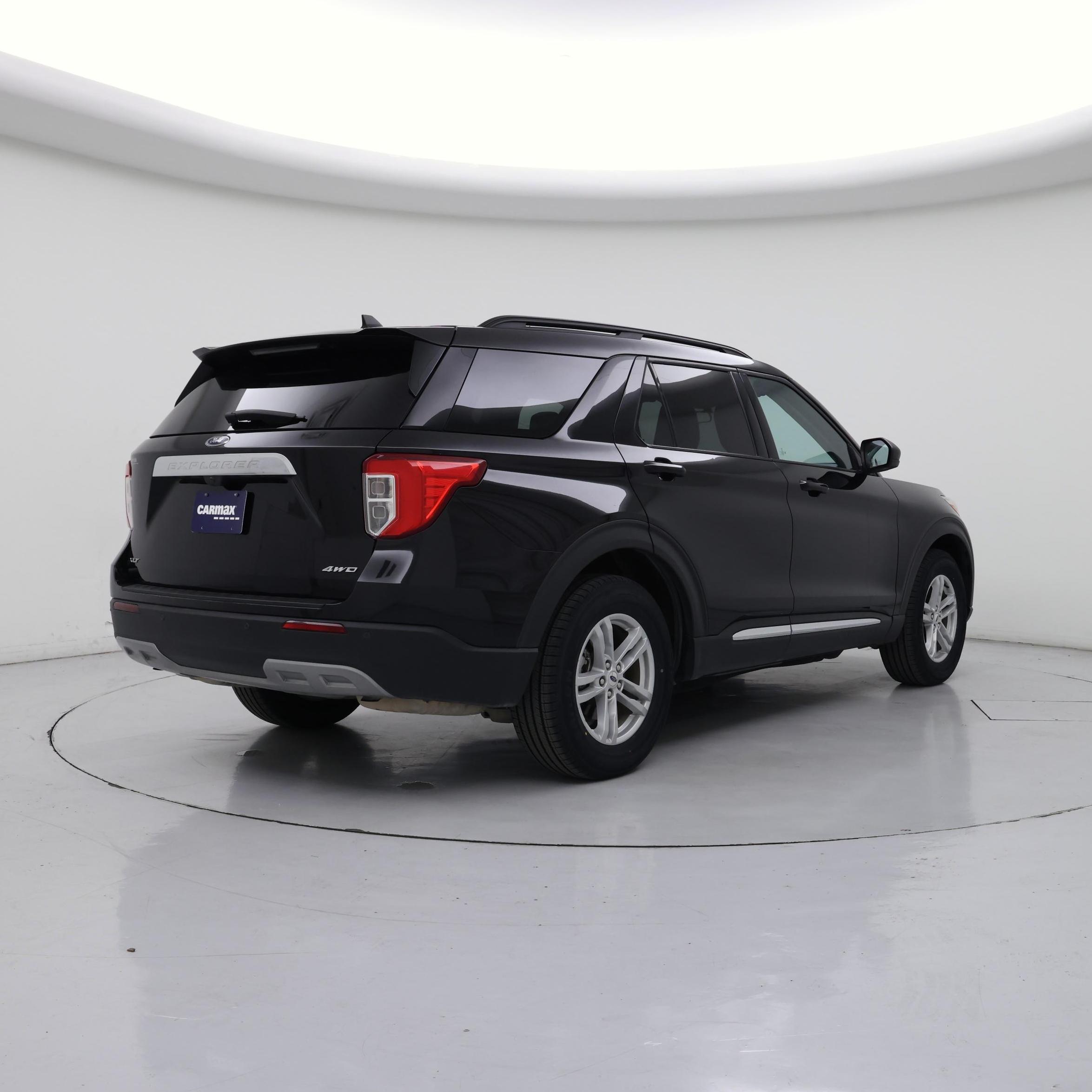 Thumbnail: 2024 Ford Explorer - 8