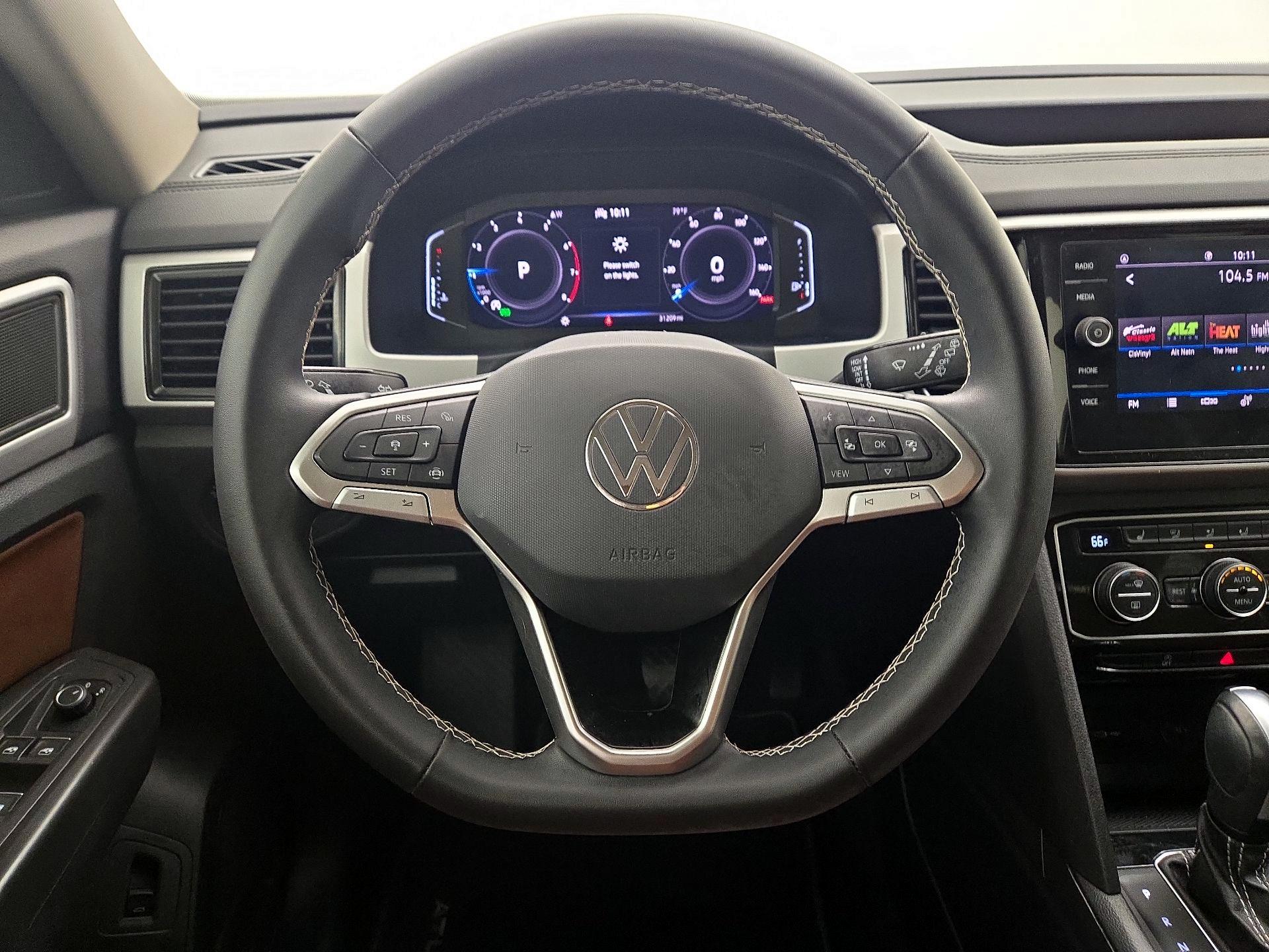 Thumbnail: 2023 Volkswagen Atlas - 10