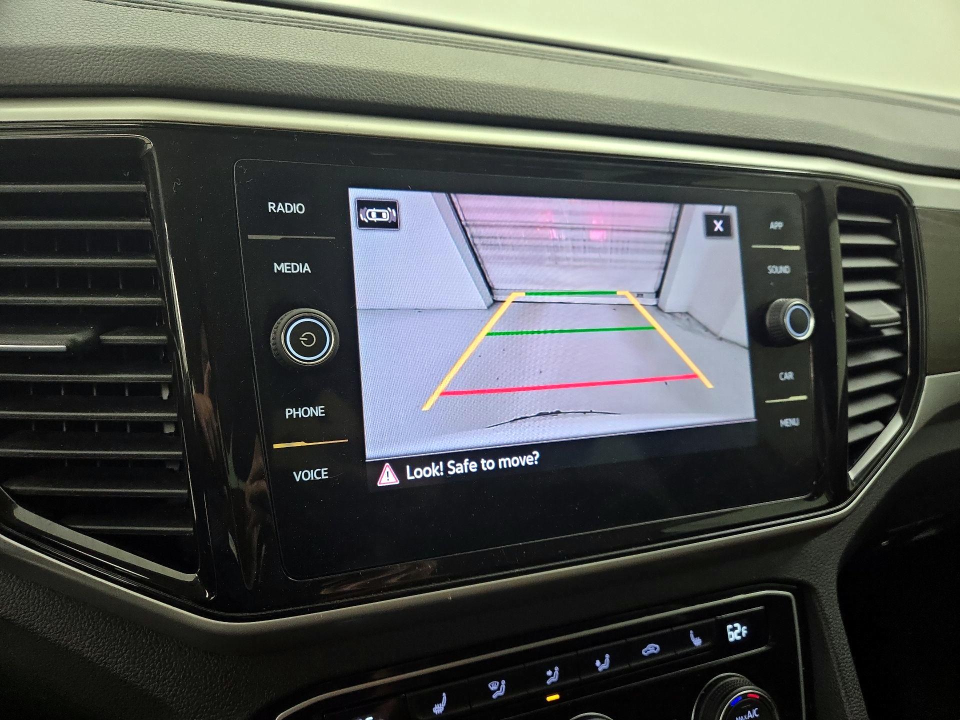 Thumbnail: 2023 Volkswagen Atlas - 14