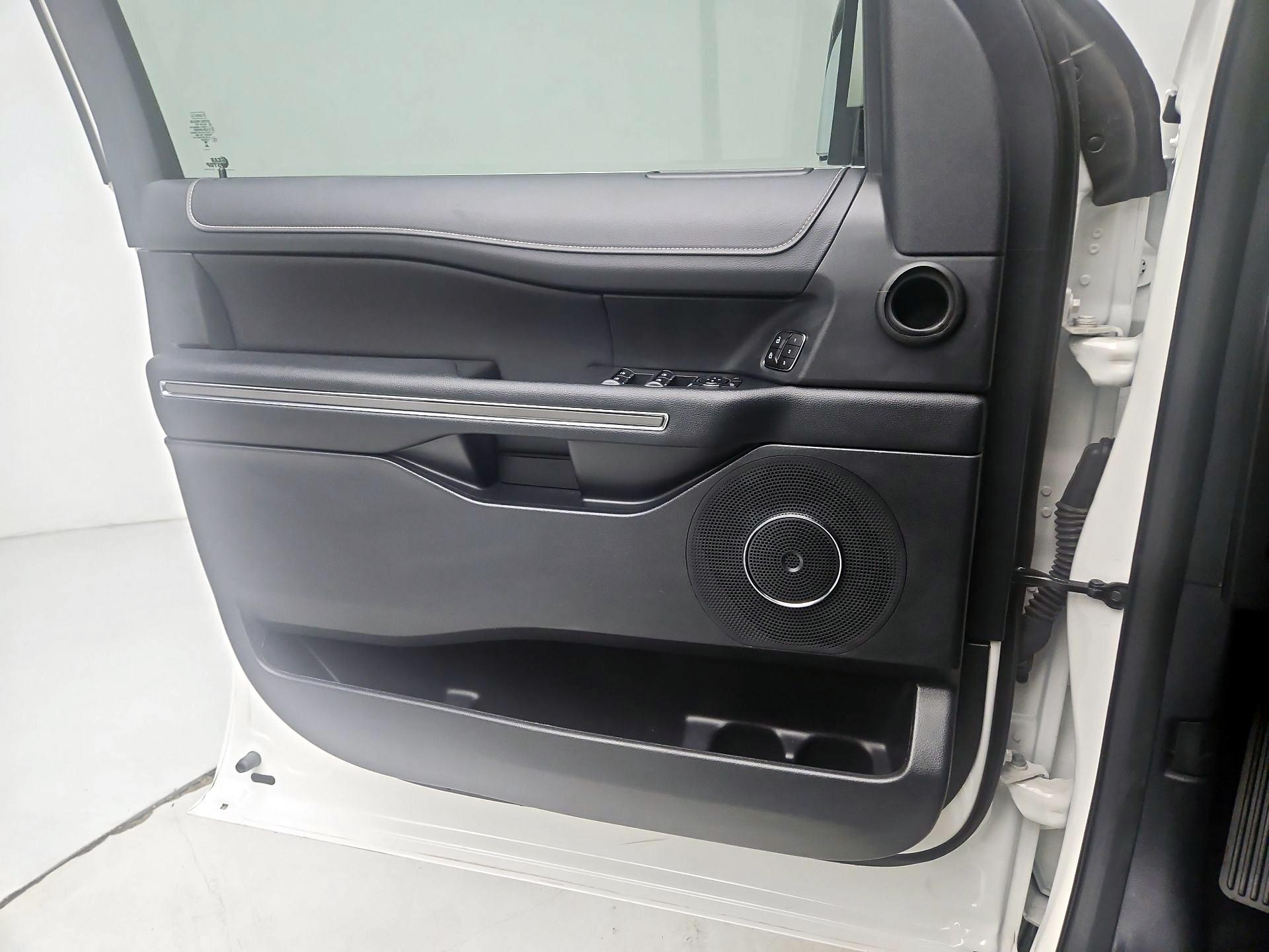 Thumbnail: 2024 Ford Expedition - 12