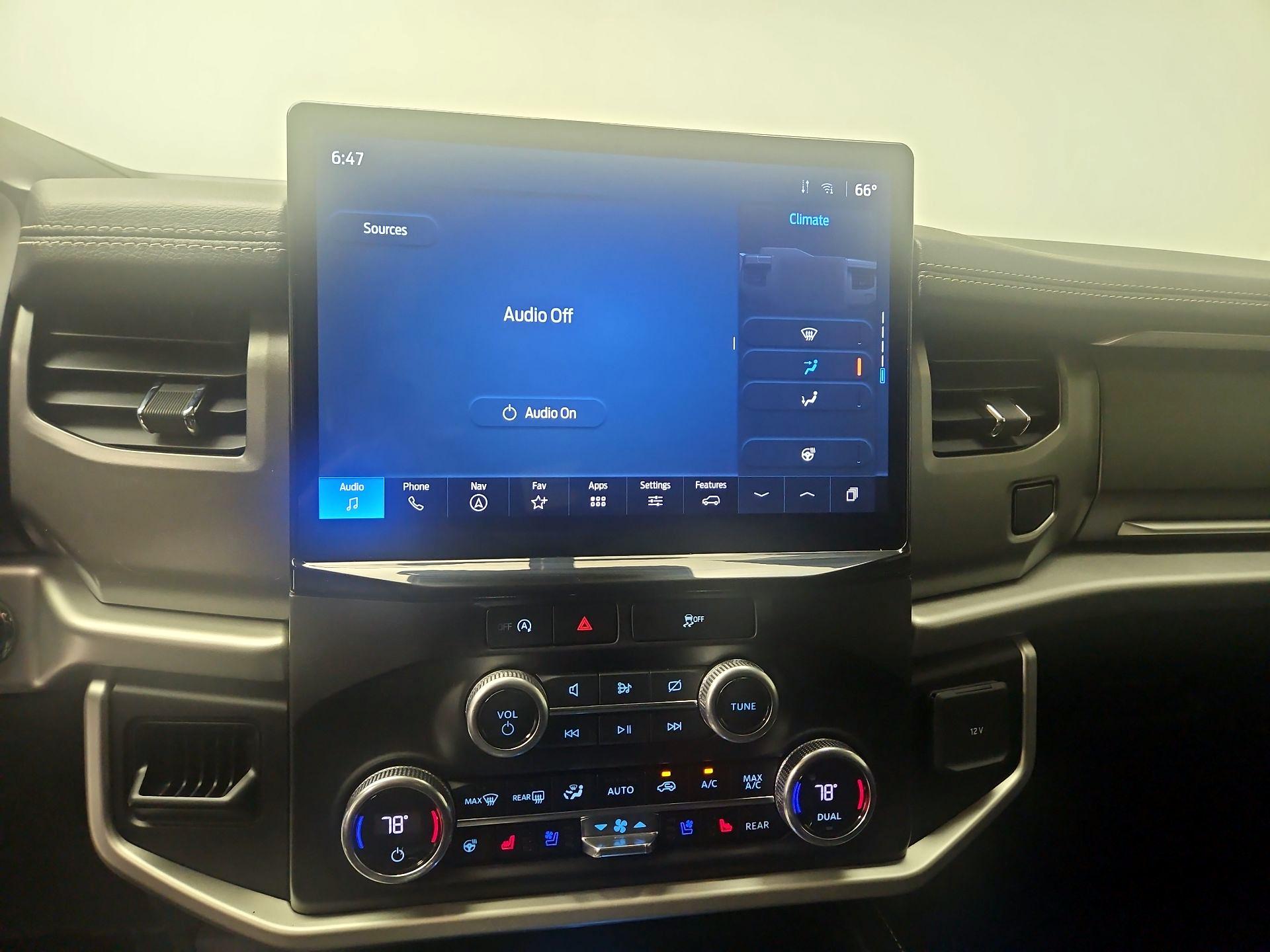 Thumbnail: 2024 Ford Expedition - 16