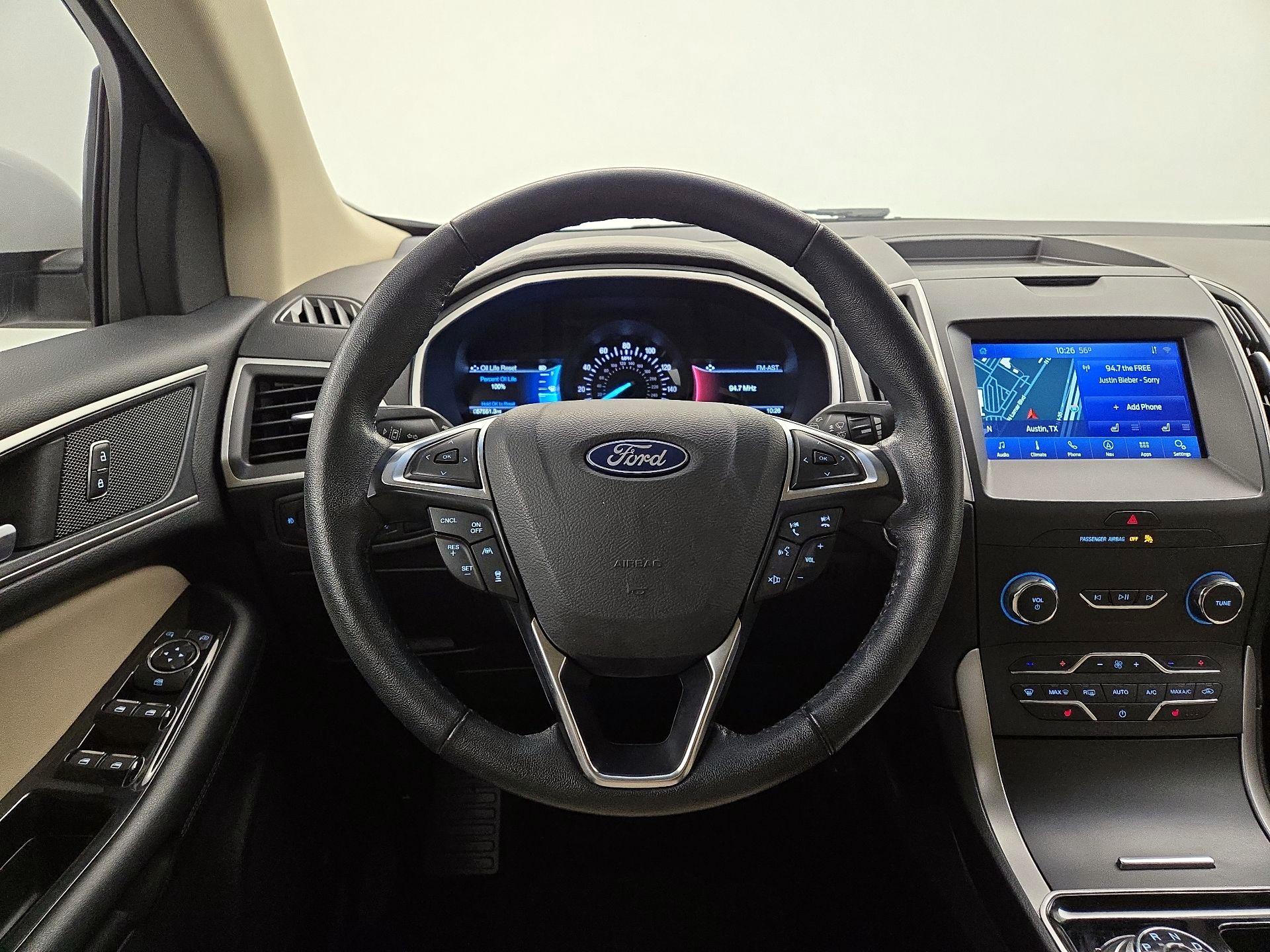 Thumbnail: 2020 Ford Edge - 10