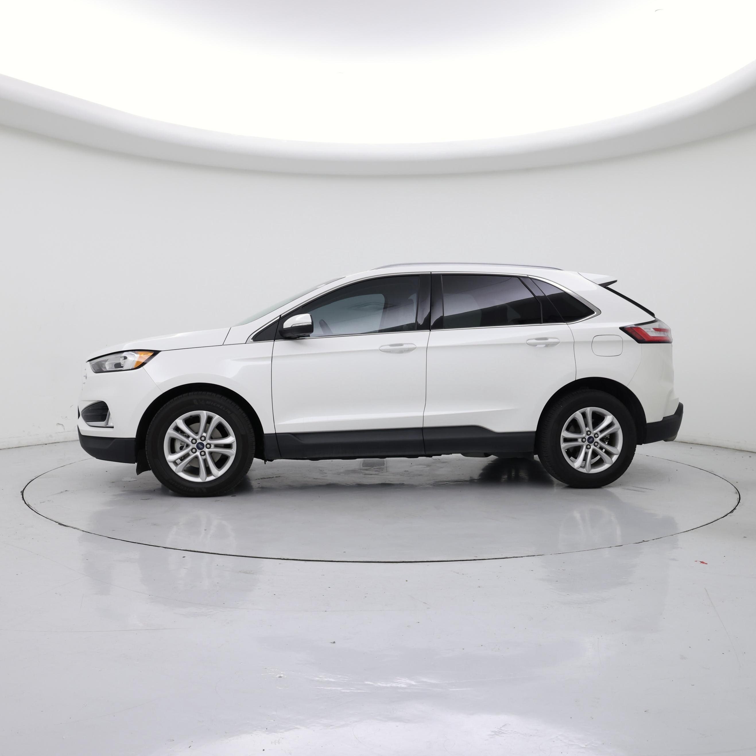 Thumbnail: 2020 Ford Edge - 3