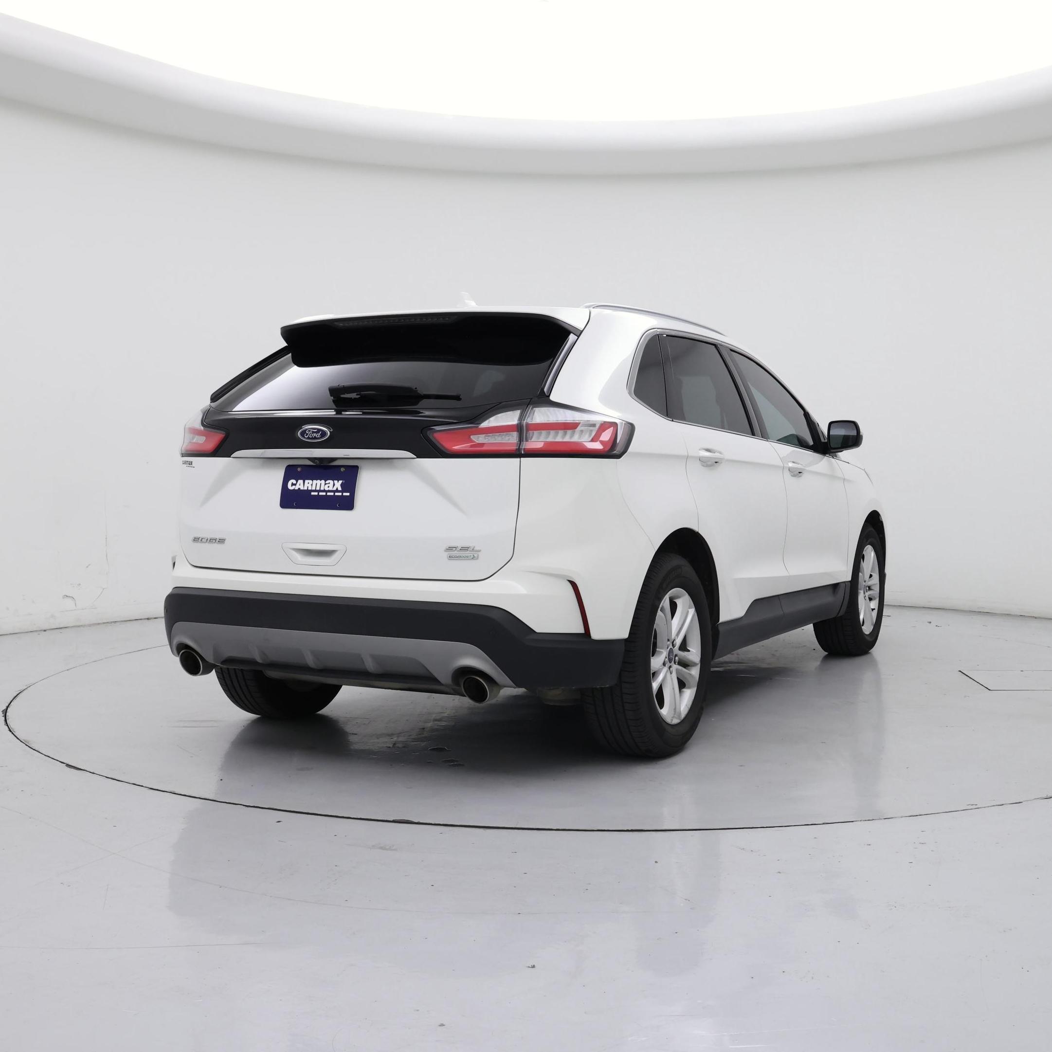 Thumbnail: 2020 Ford Edge - 8