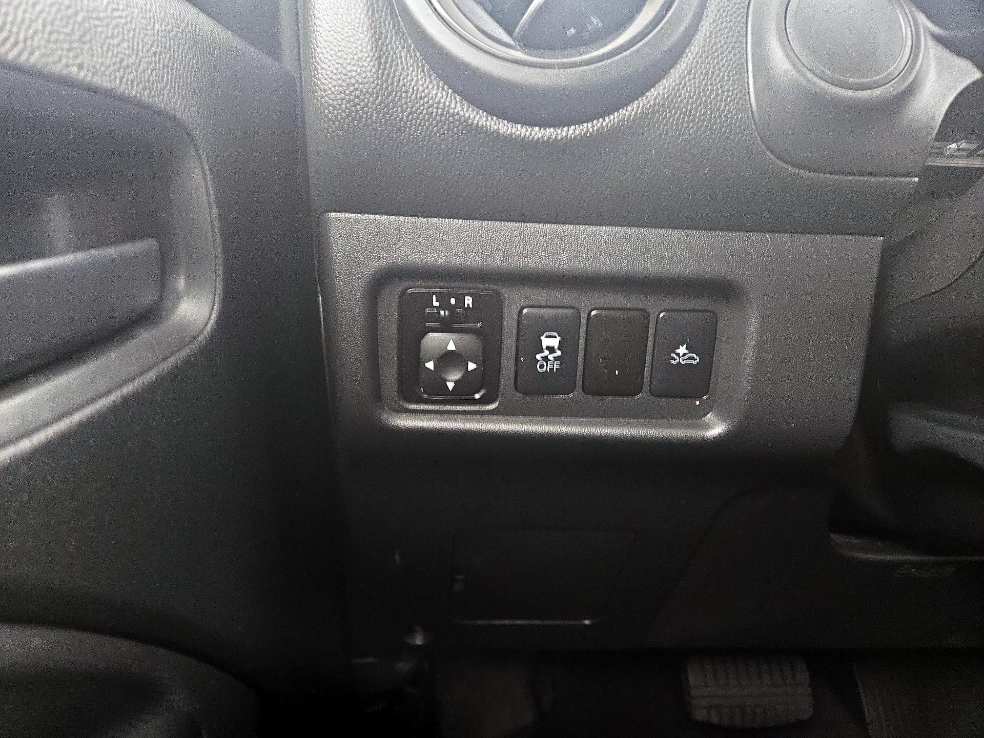 Thumbnail: 2023 Mitsubishi Mirage G4 - 13