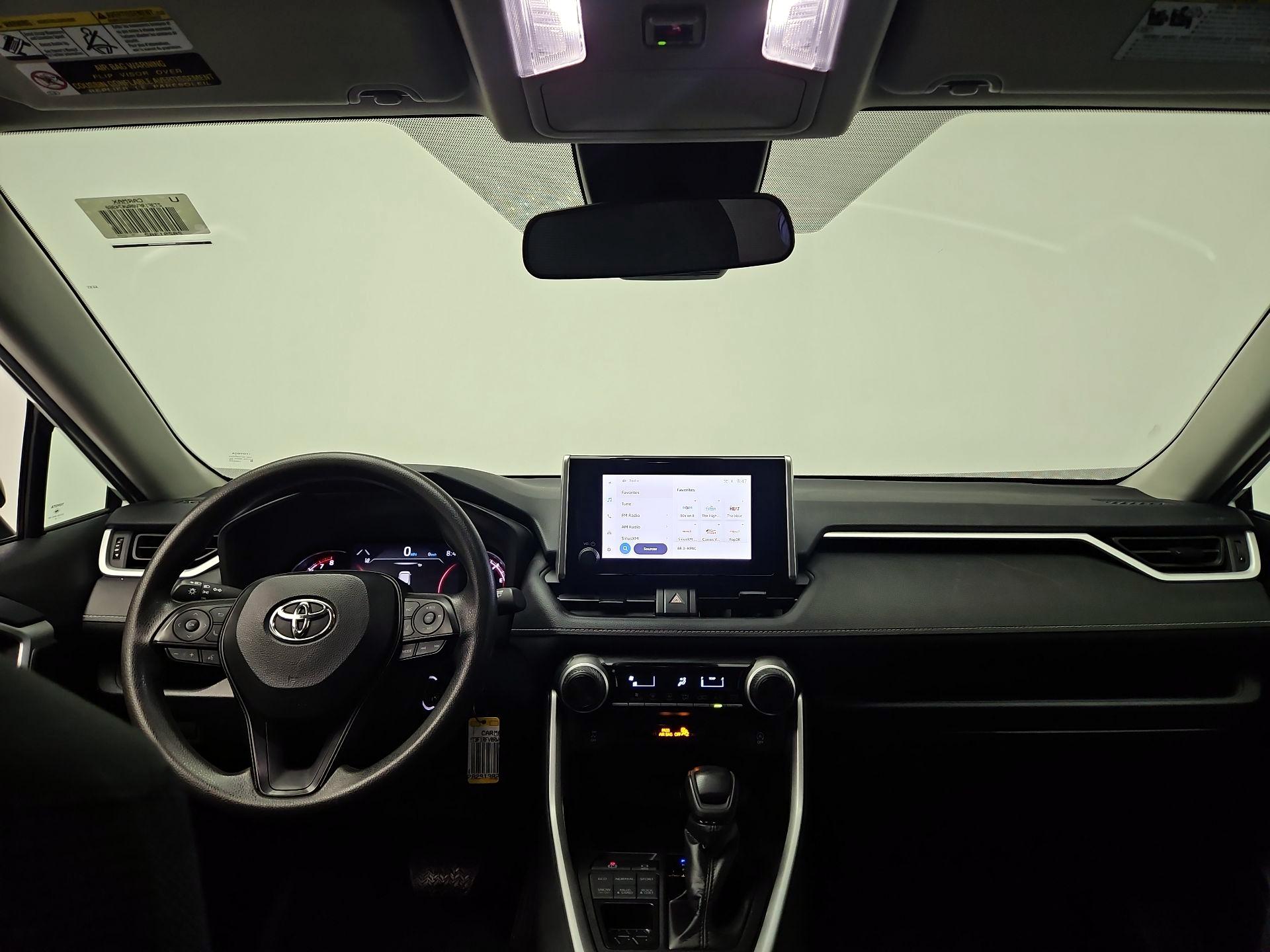 Thumbnail: 2024 Toyota RAV4 - 9