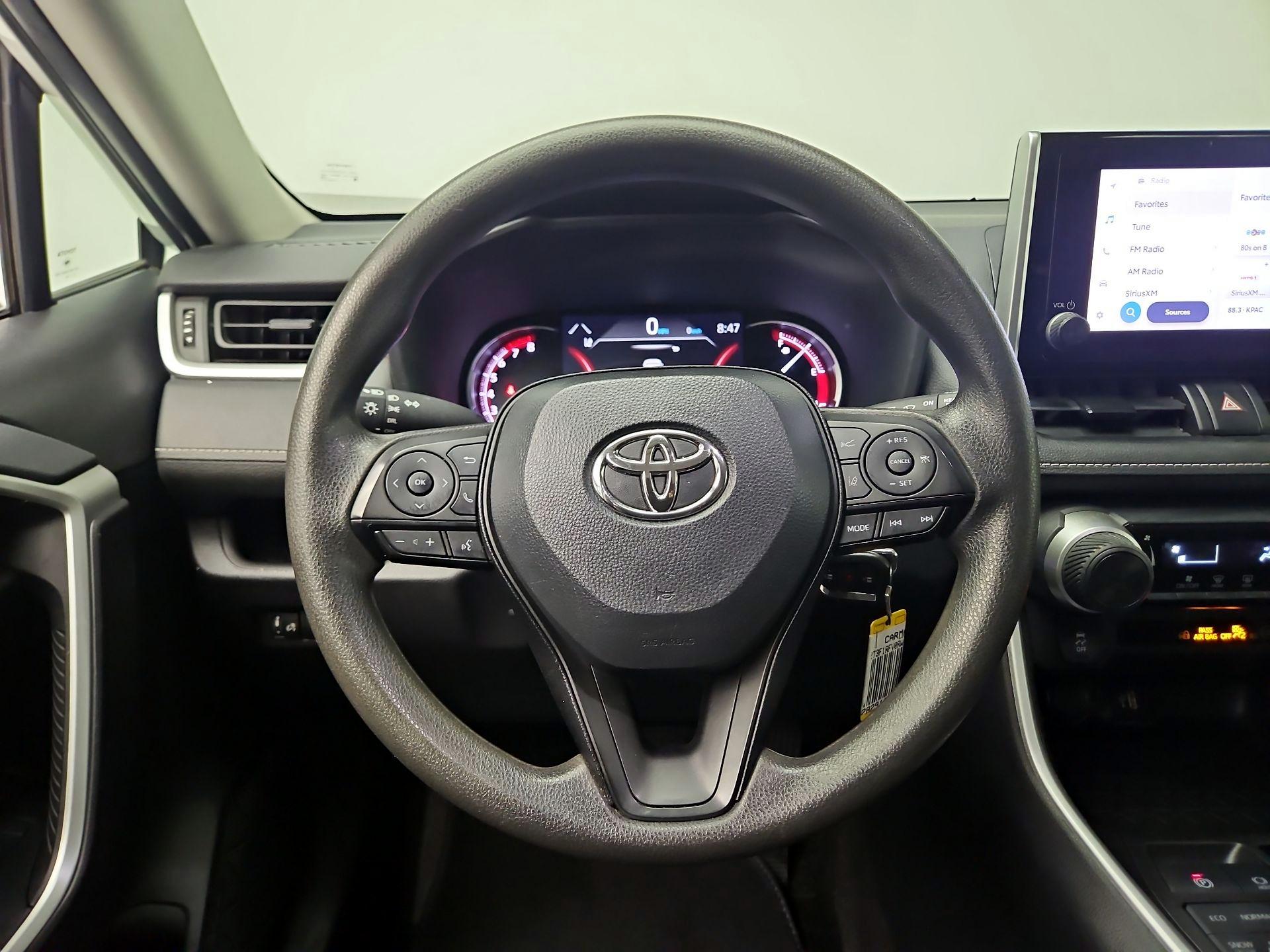 Thumbnail: 2024 Toyota RAV4 - 10