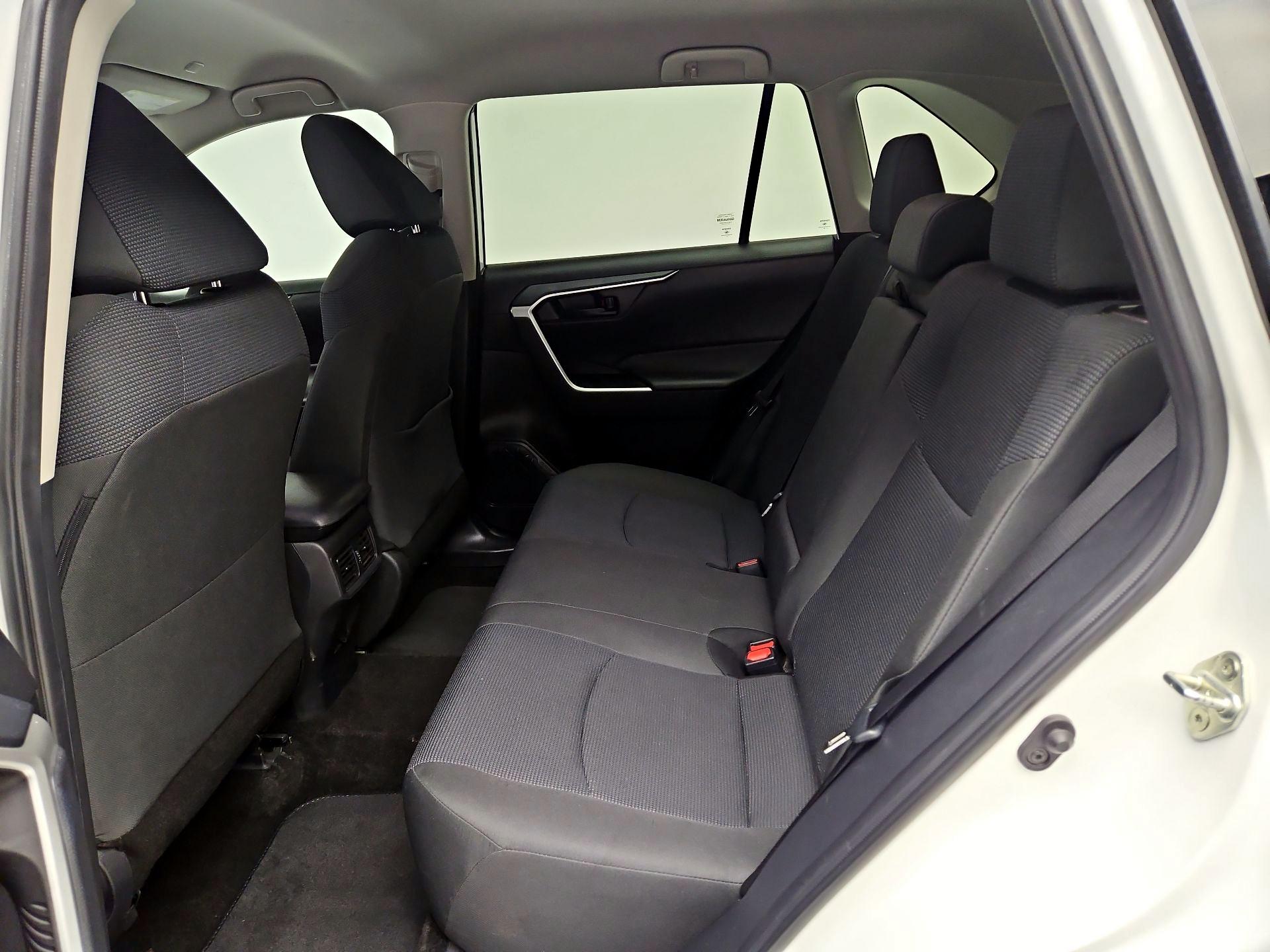 Thumbnail: 2024 Toyota RAV4 - 18