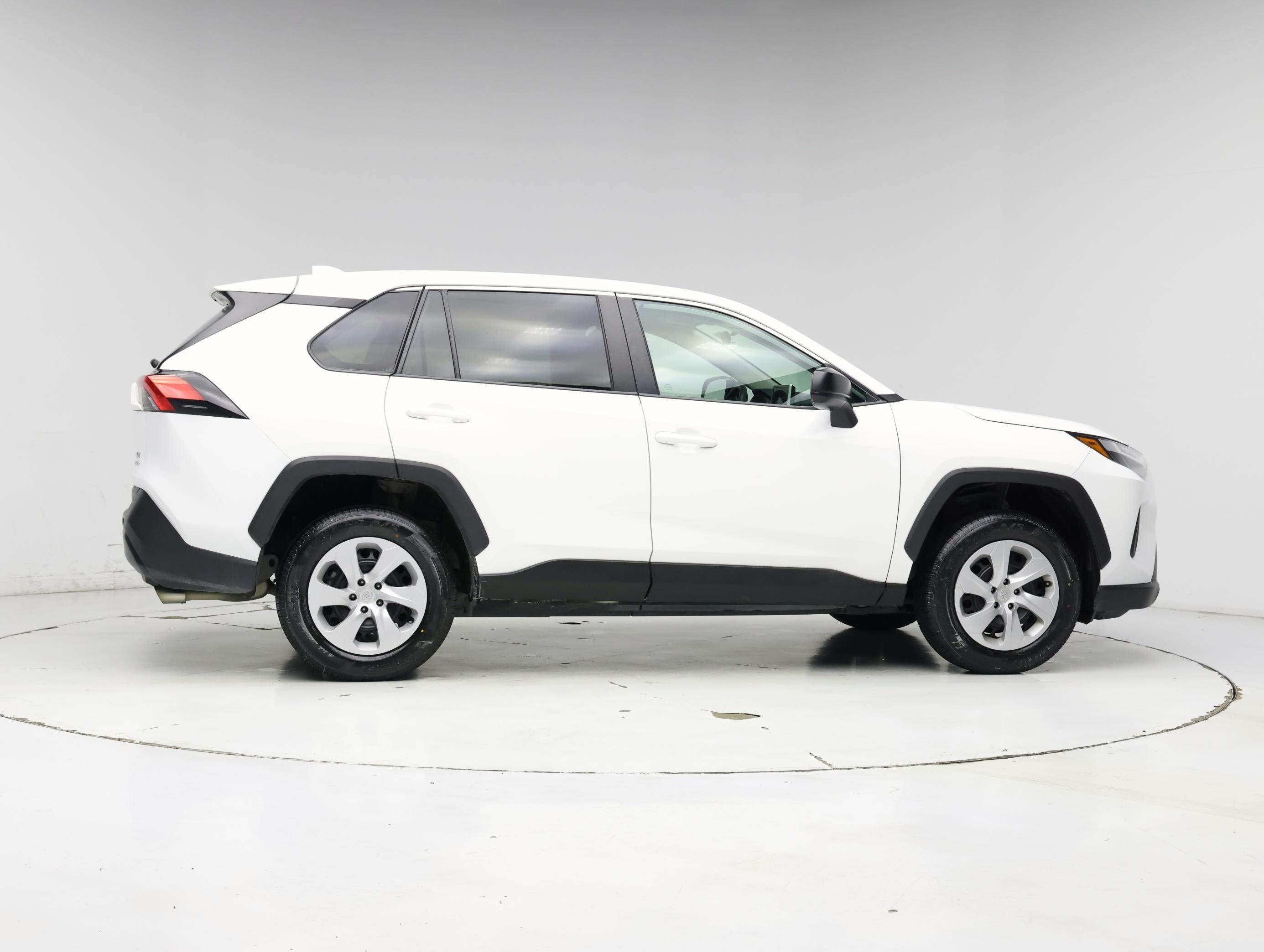 Thumbnail: 2024 Toyota RAV4 - 7