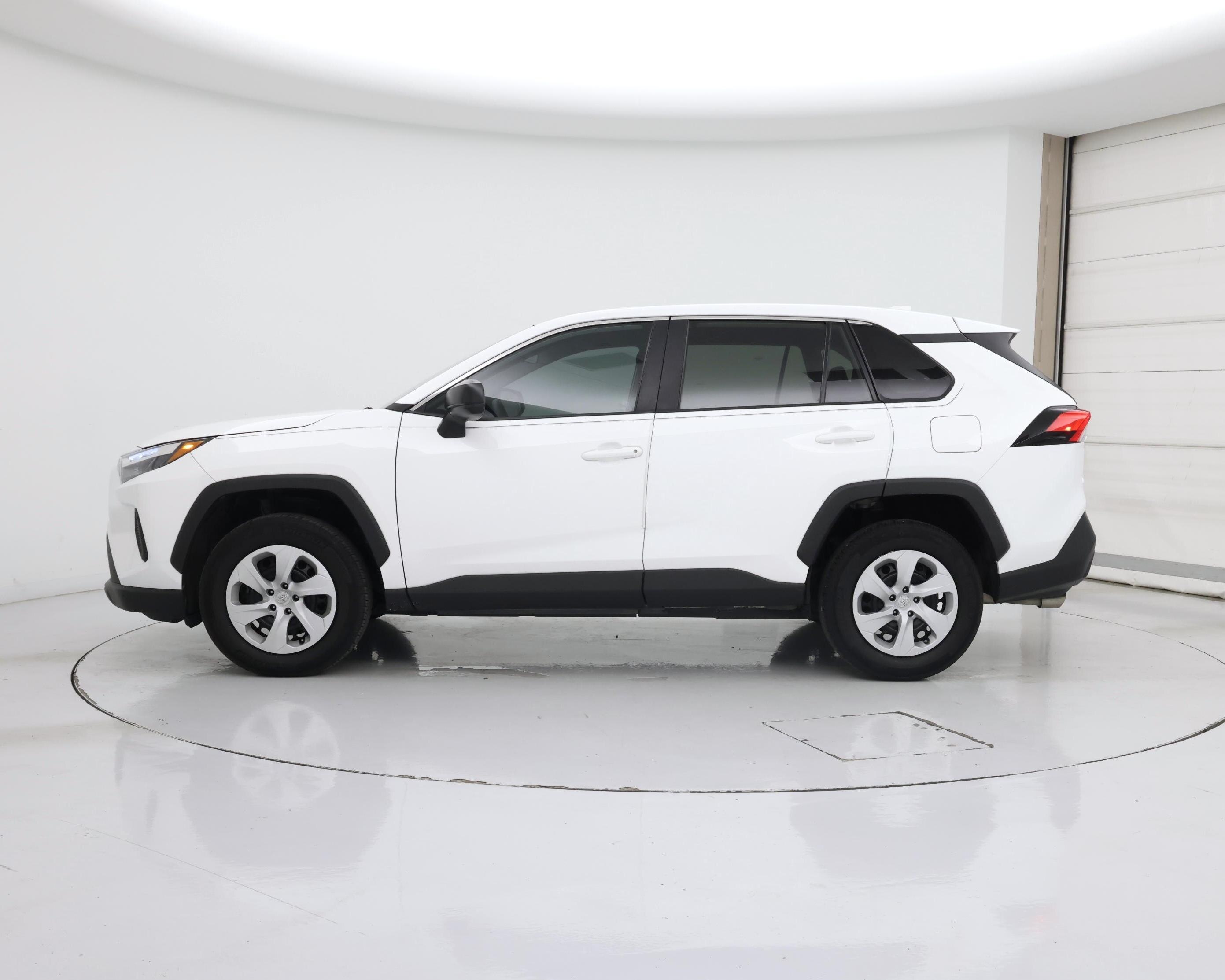 Thumbnail: 2024 Toyota RAV4 - 3