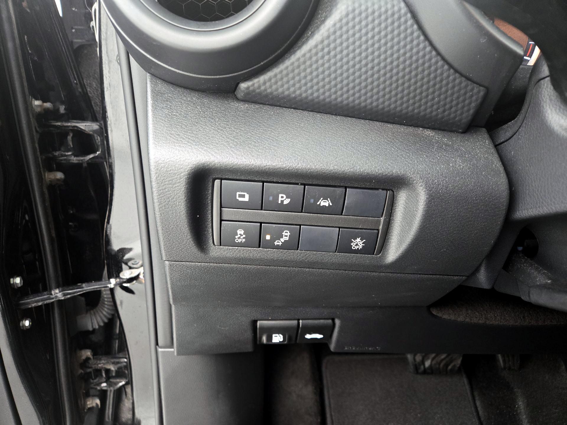 Thumbnail: 2024 Nissan Kicks - 13