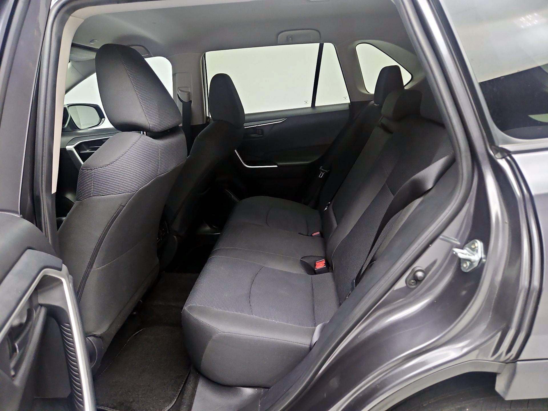 Thumbnail: 2024 Toyota RAV4 - 19