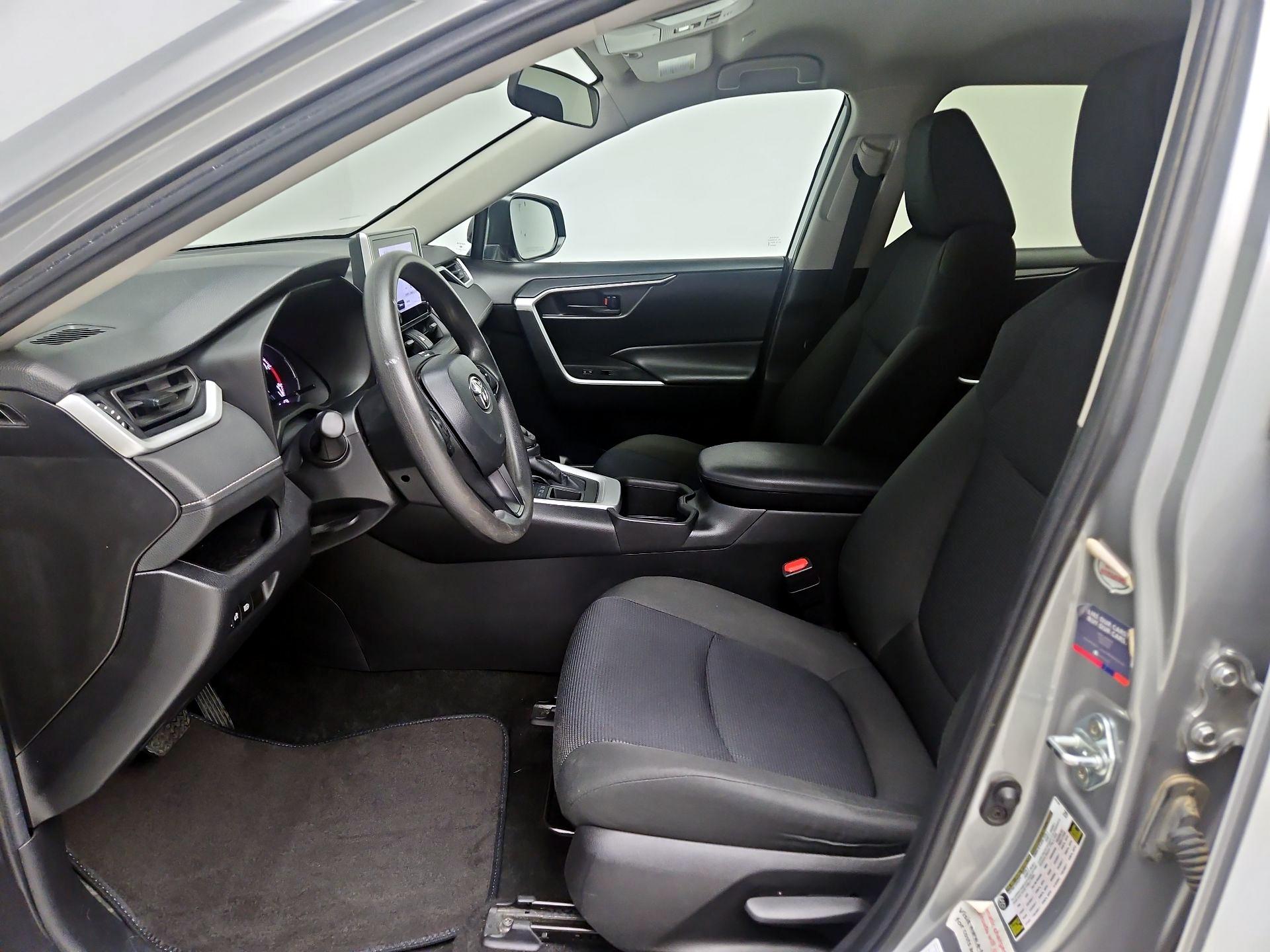 Thumbnail: 2024 Toyota RAV4 - 11