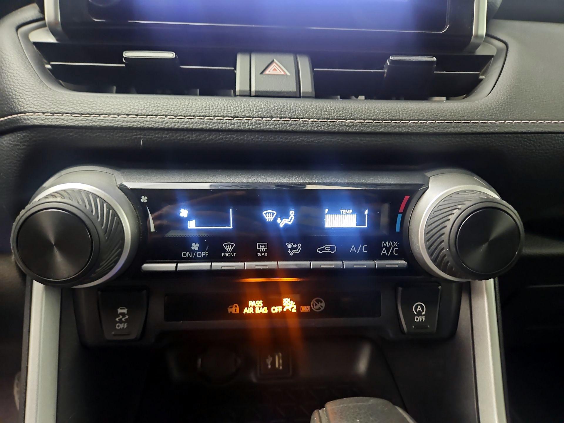 Thumbnail: 2024 Toyota RAV4 - 16