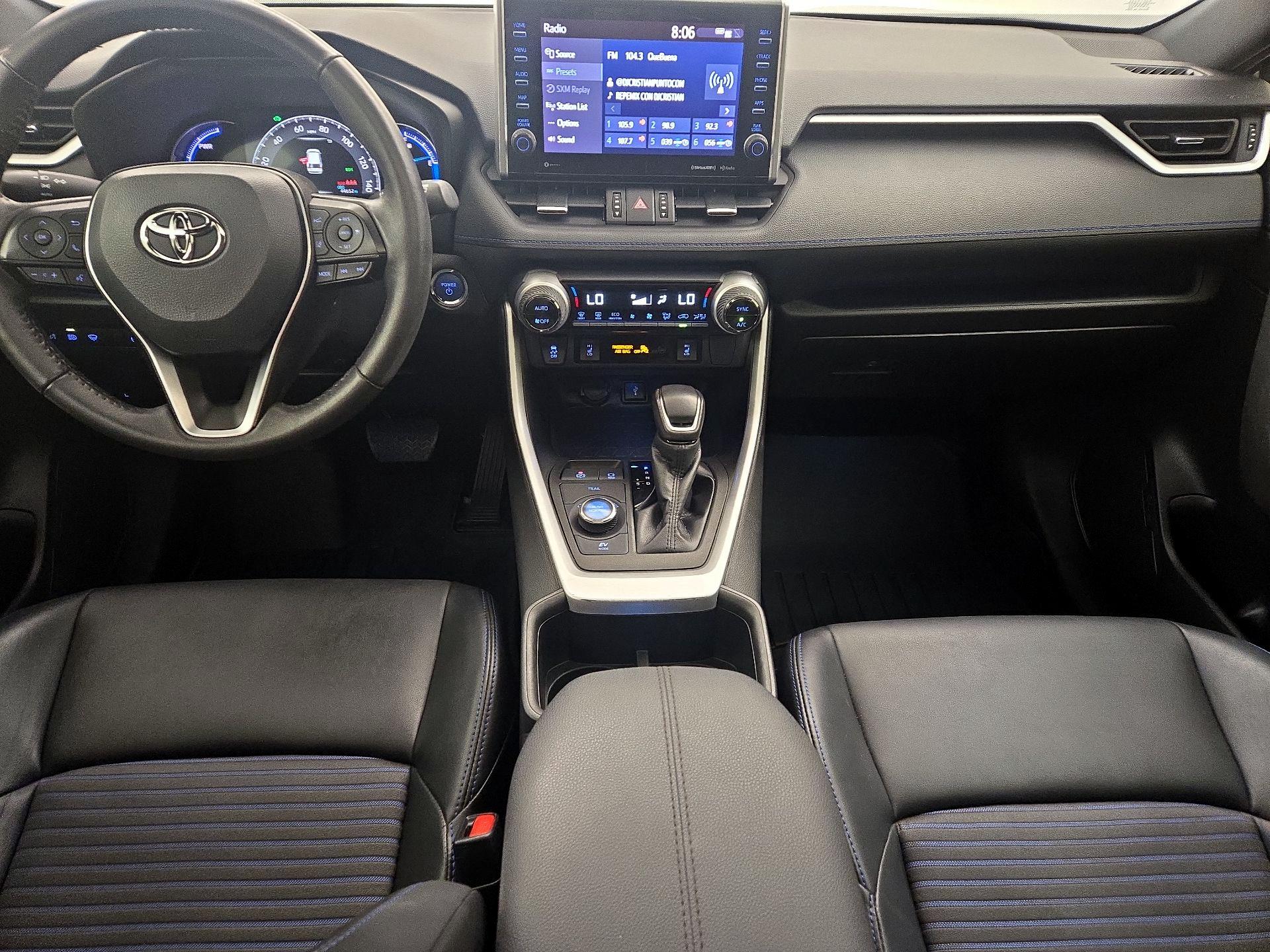 Thumbnail: 2022 Toyota RAV4 - 9