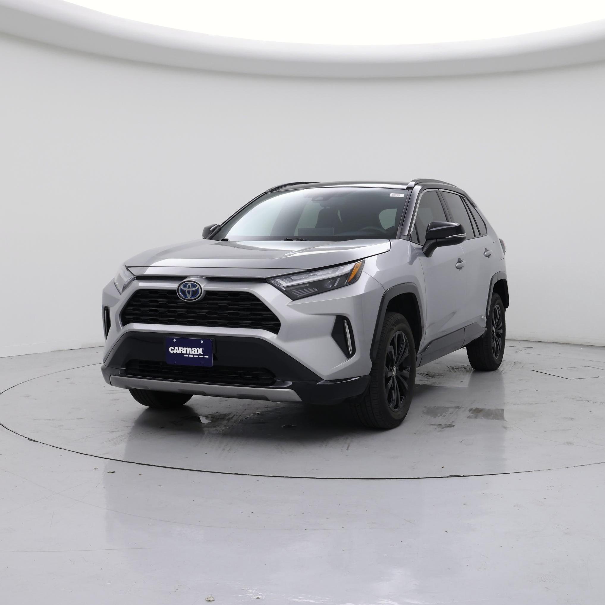 Thumbnail: 2022 Toyota RAV4 - 4