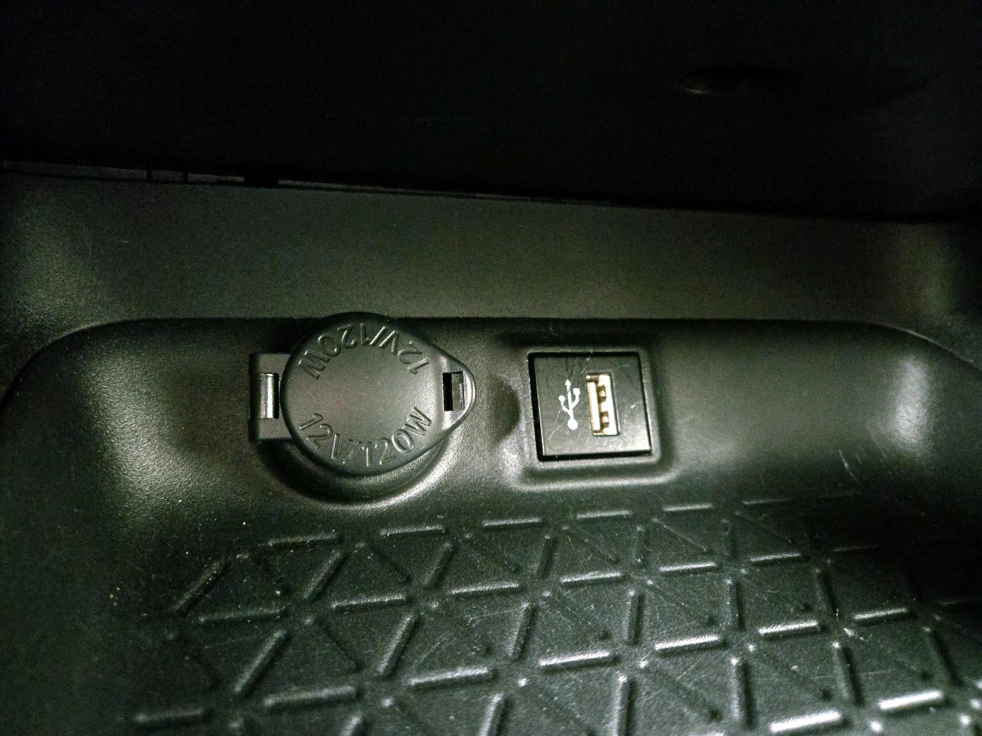 Thumbnail: 2024 Toyota RAV4 - 18