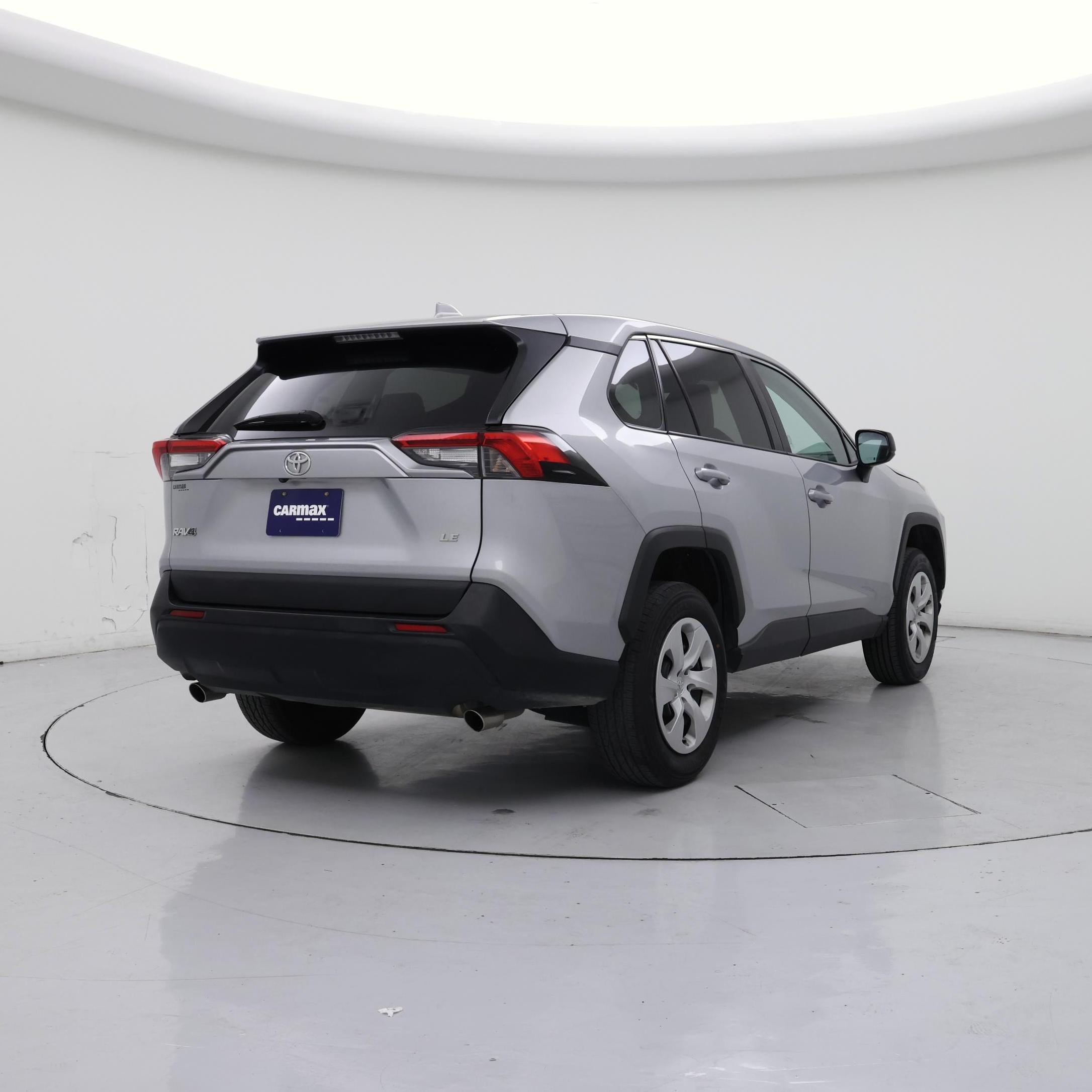 Thumbnail: 2024 Toyota RAV4 - 8