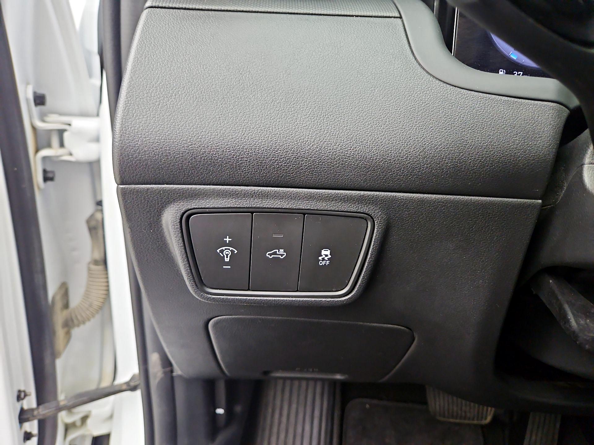 Thumbnail: 2022 Hyundai Santa Cruz - 13