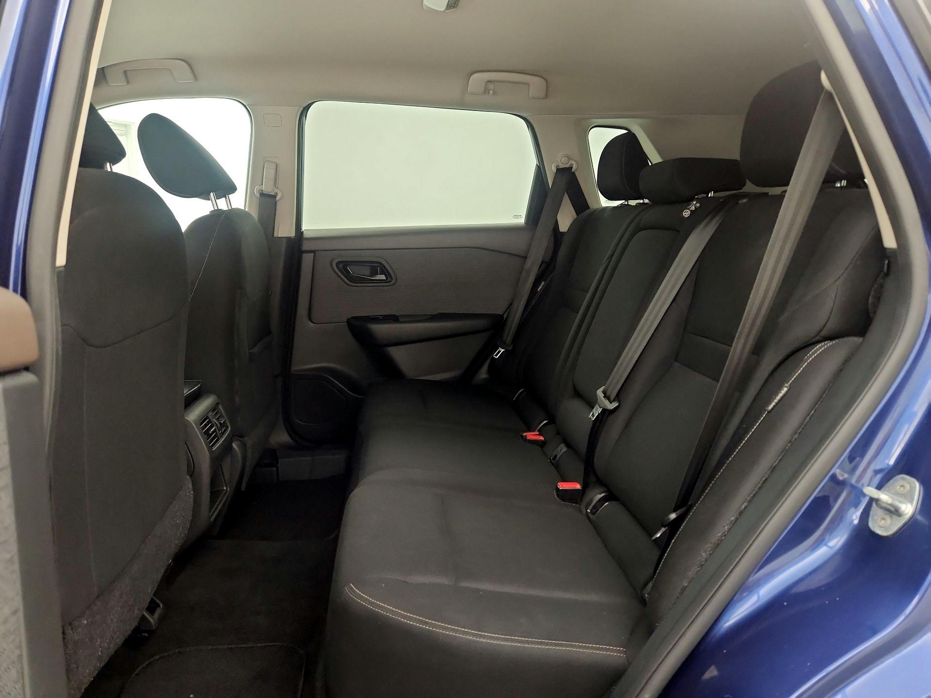 Thumbnail: 2023 Nissan Rogue - 19