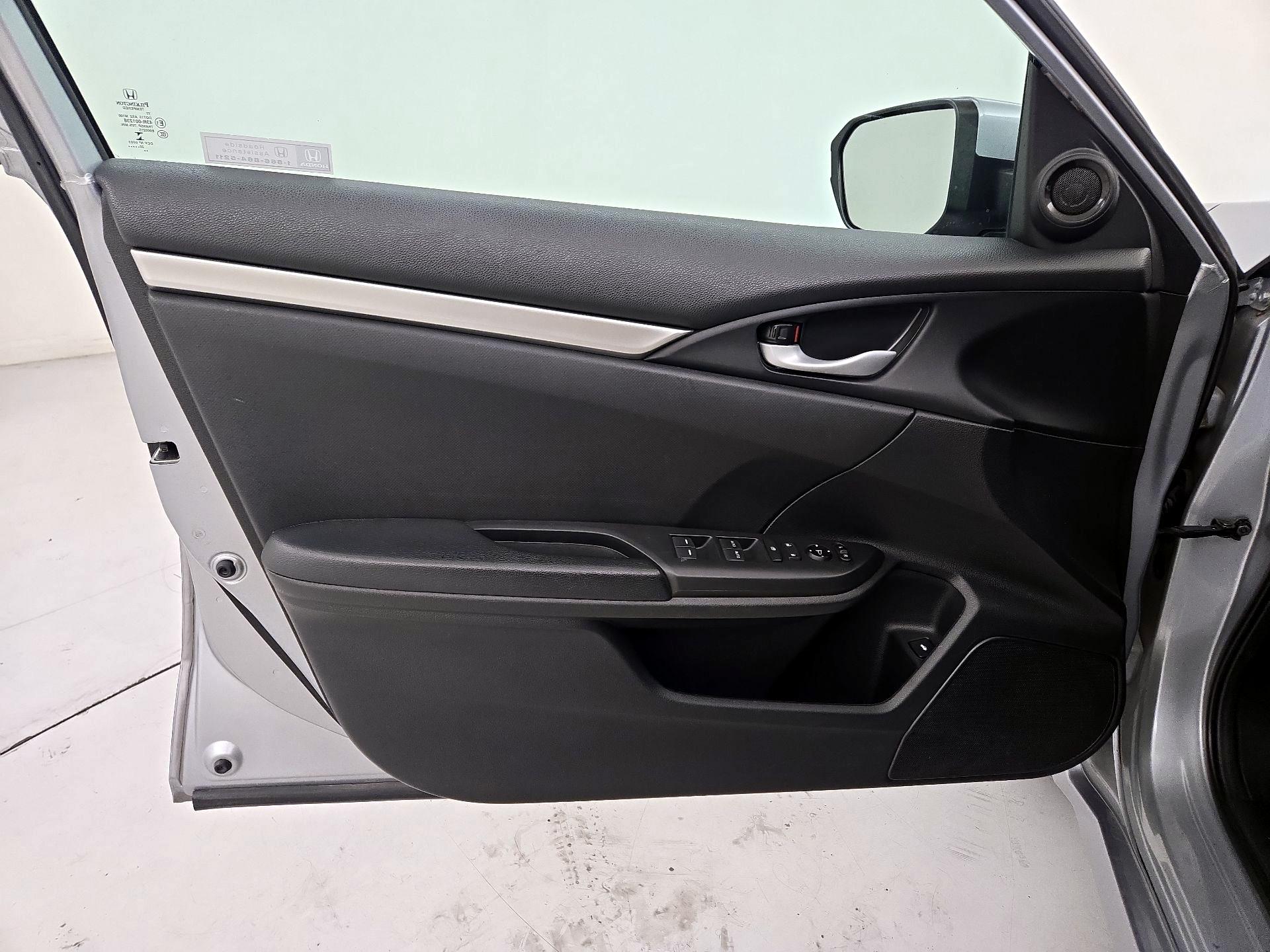 Thumbnail: 2020 Honda Civic - 12