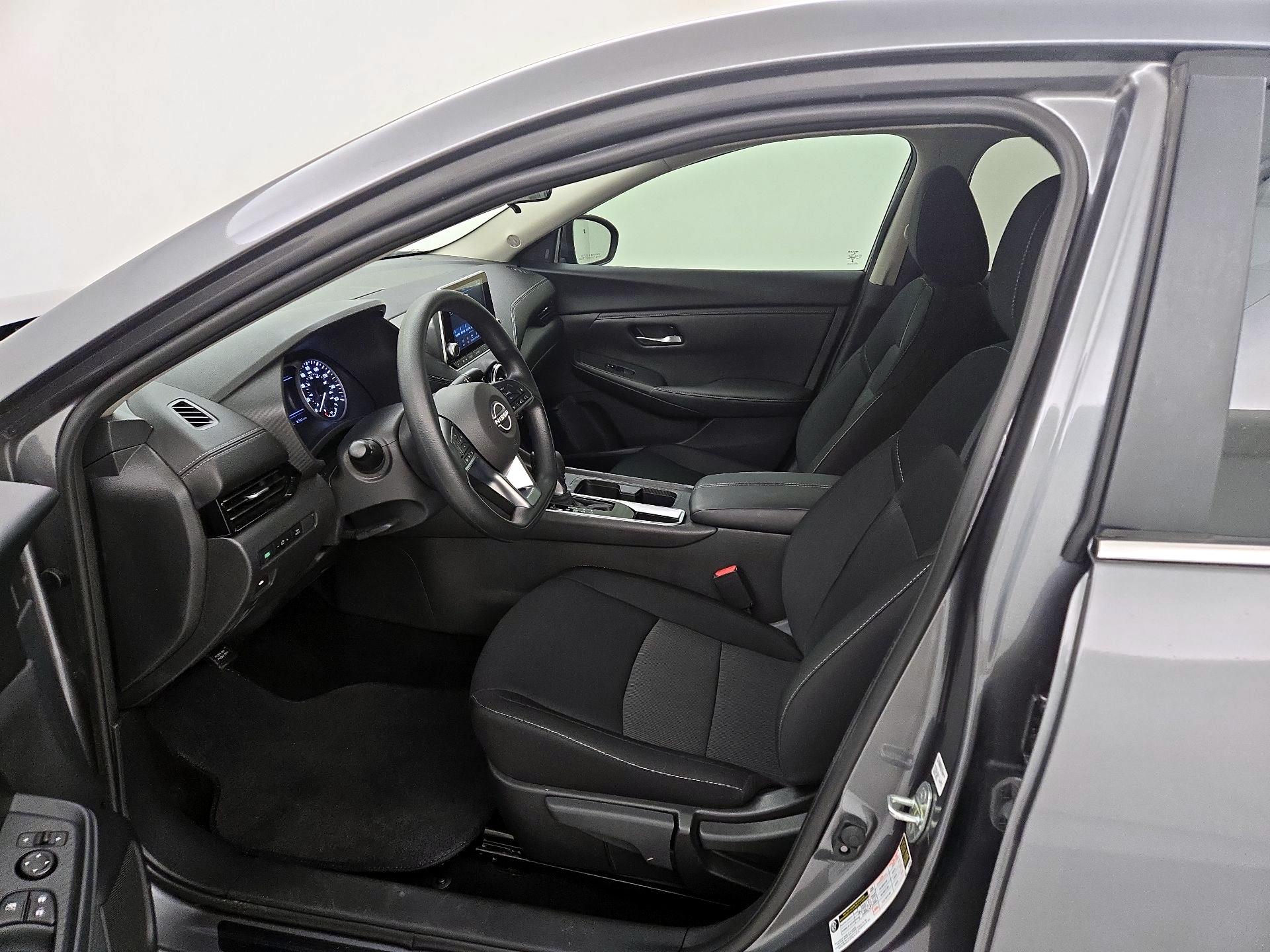 Thumbnail: 2025 Nissan Sentra - 11