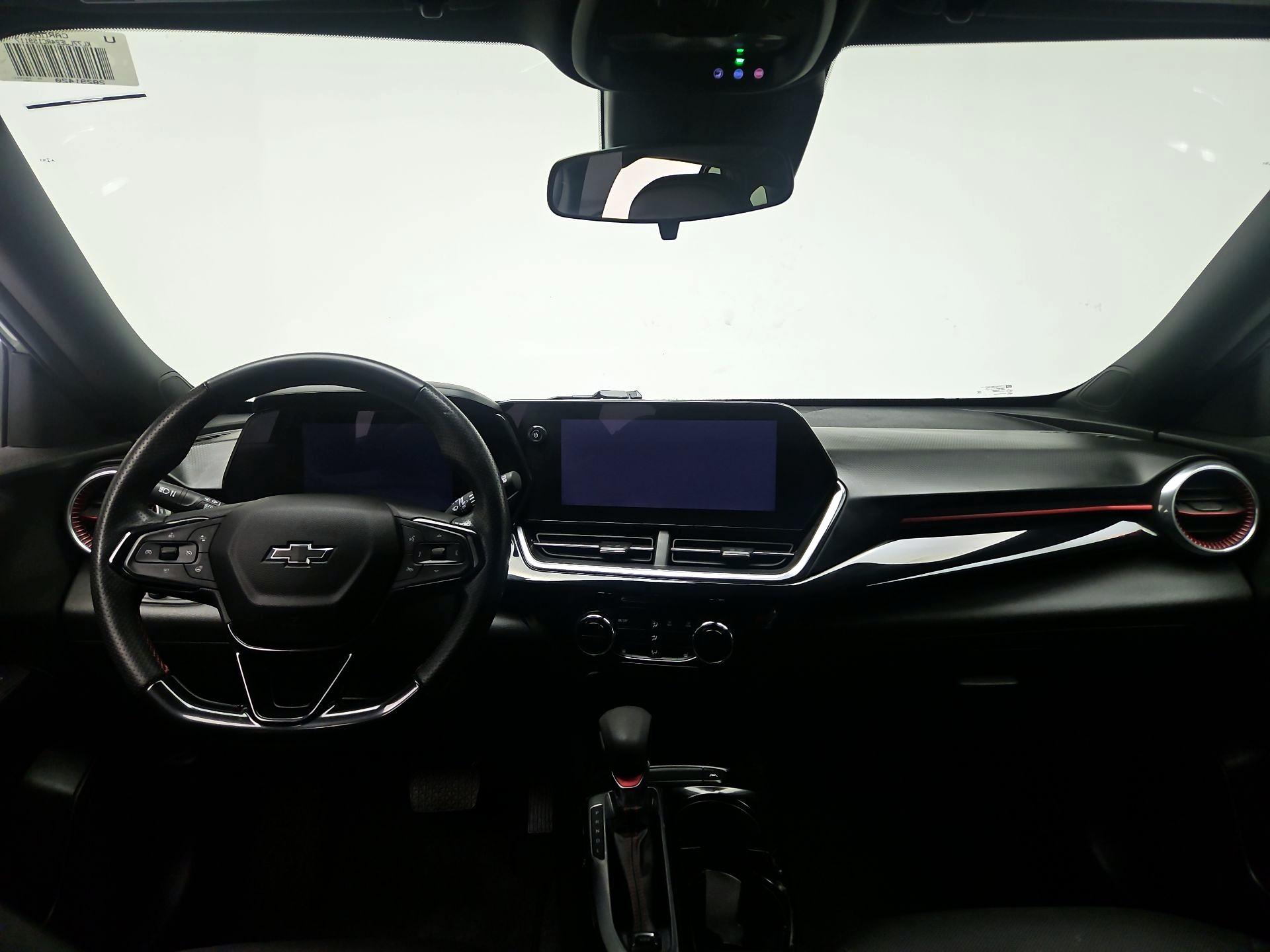 Thumbnail: 2024 Chevrolet Trax - 9