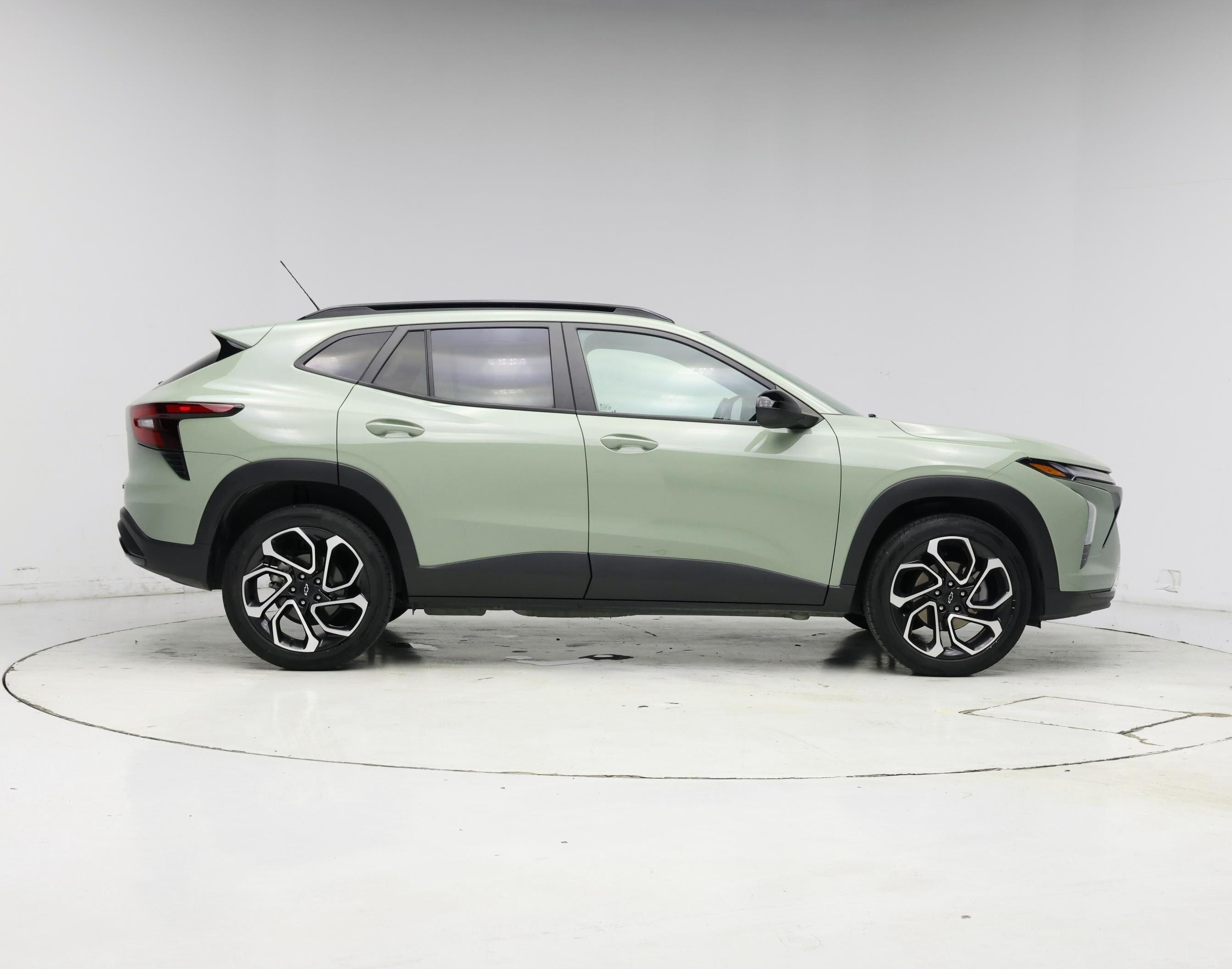 Thumbnail: 2024 Chevrolet Trax - 7