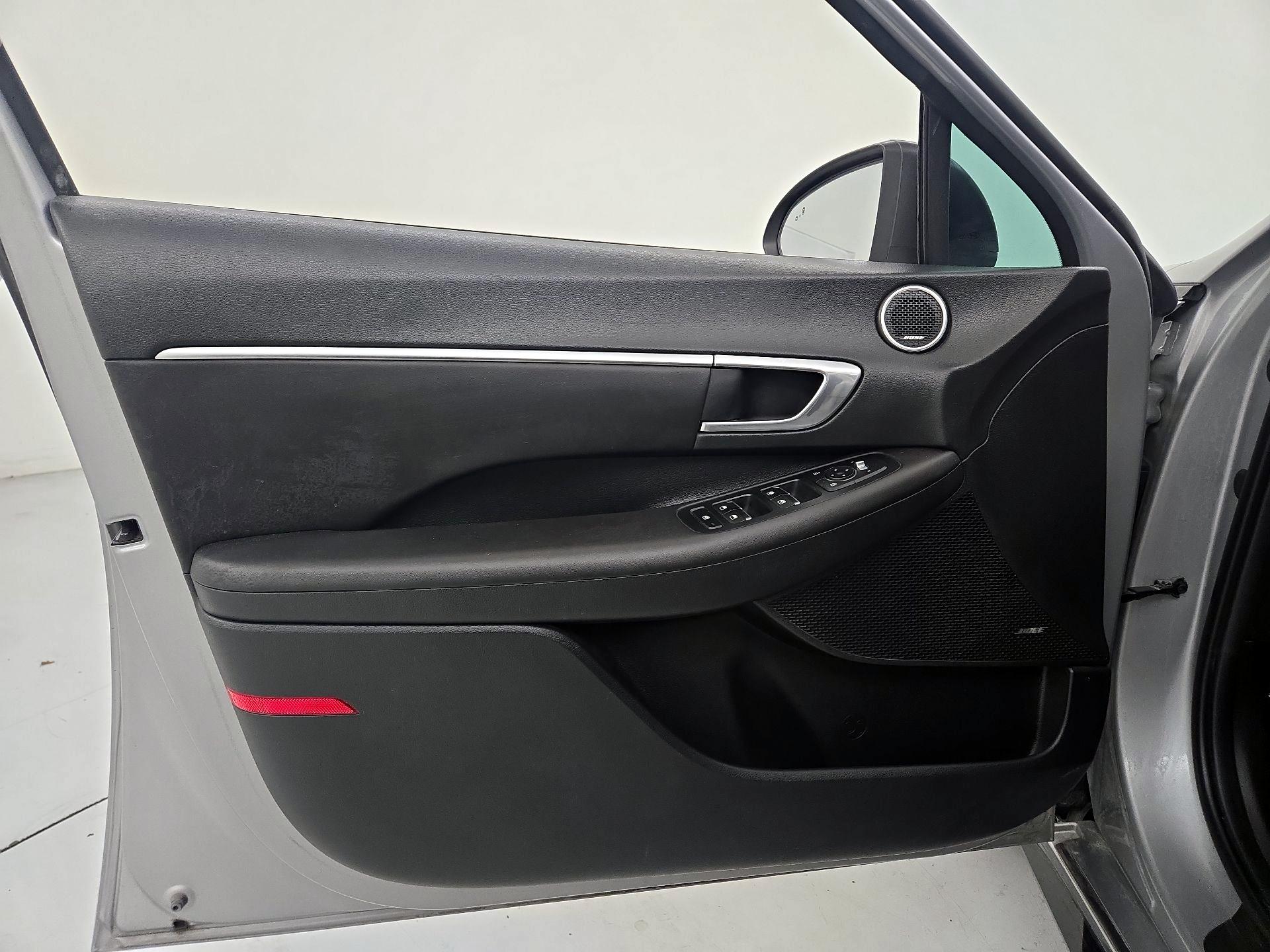 Thumbnail: 2023 Hyundai Sonata - 12