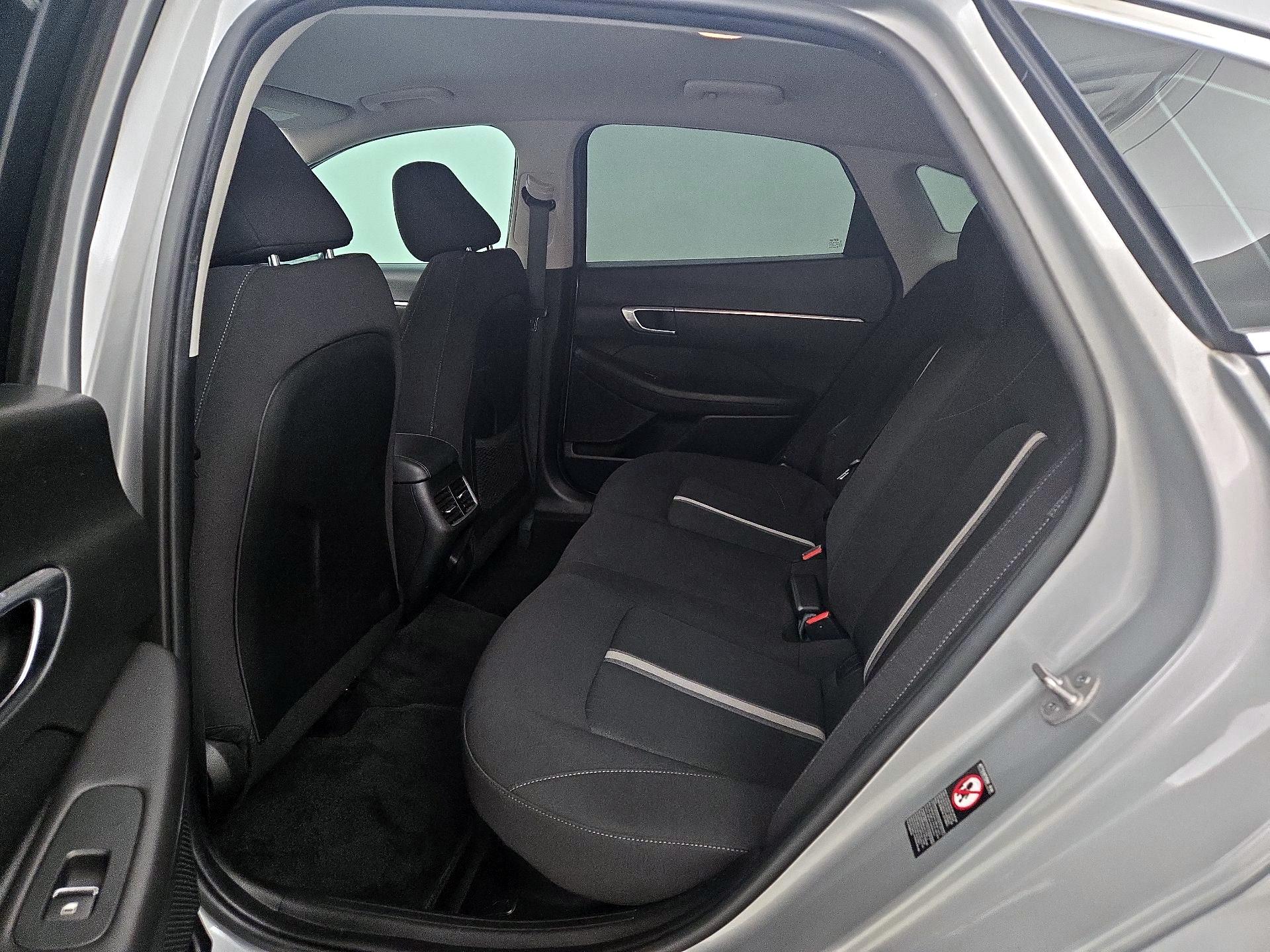 Thumbnail: 2023 Hyundai Sonata - 20