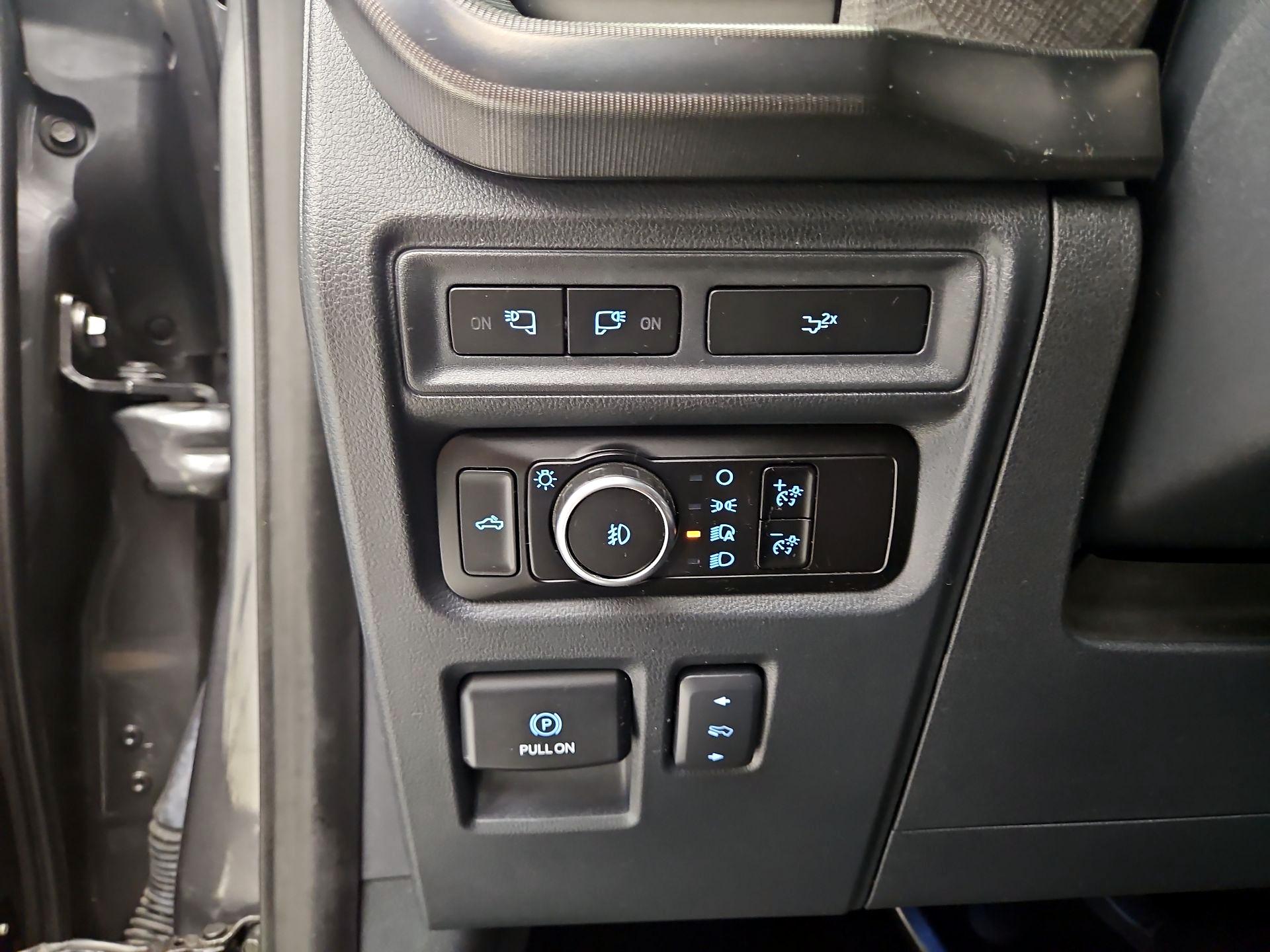 Thumbnail: 2023 Ford F-150 - 13