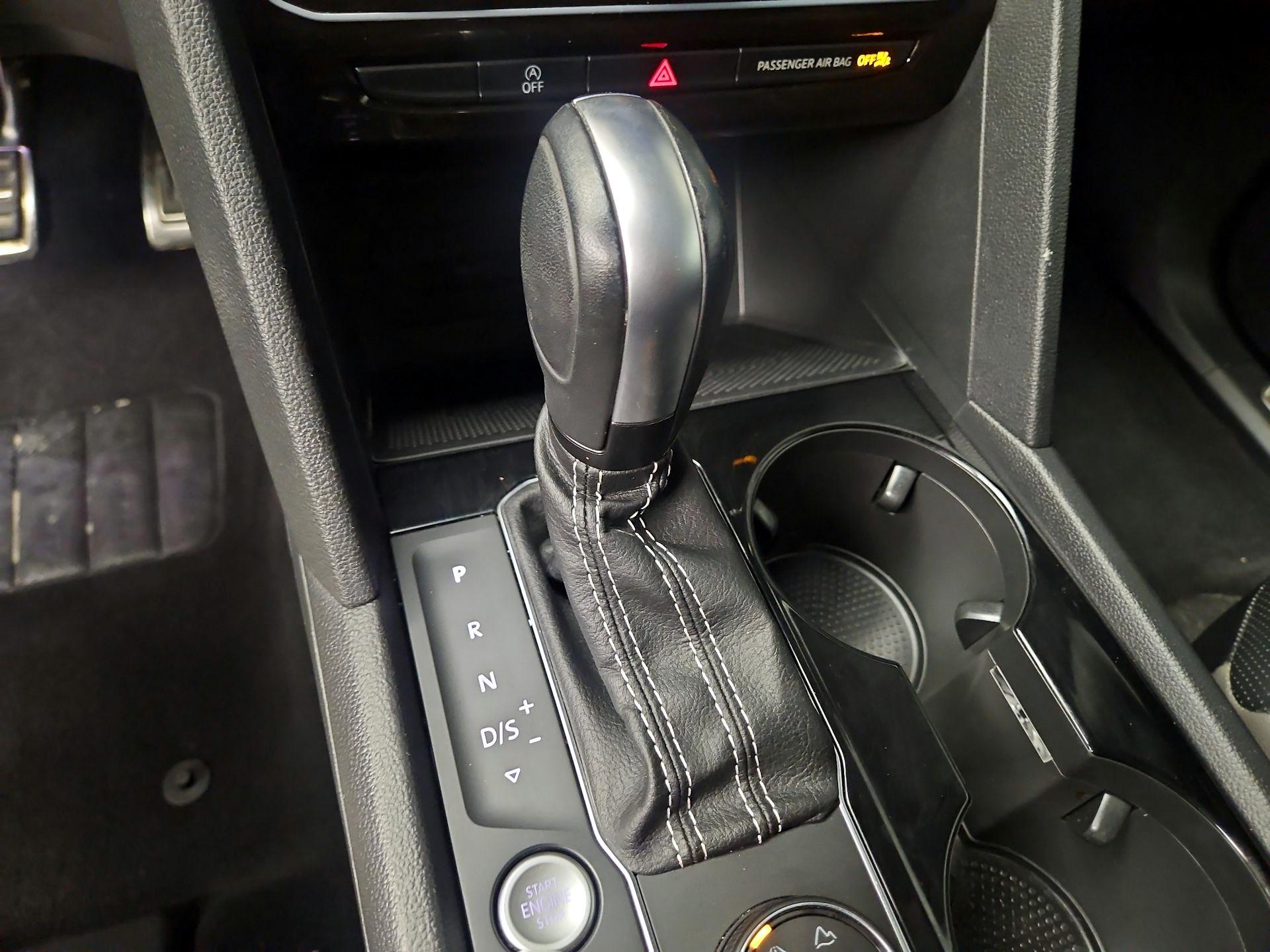 Thumbnail: 2023 Volkswagen Atlas - 17