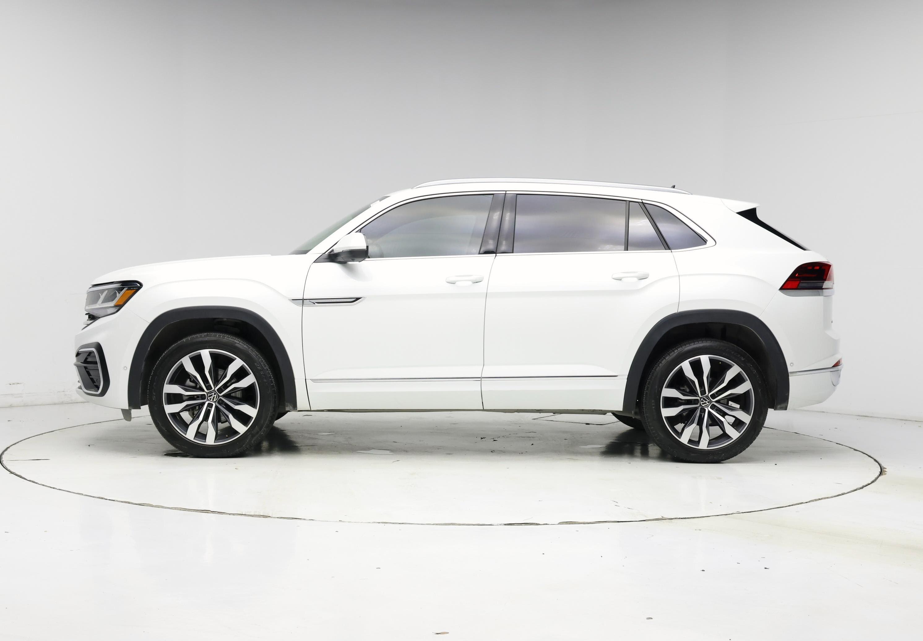 Thumbnail: 2023 Volkswagen Atlas - 3