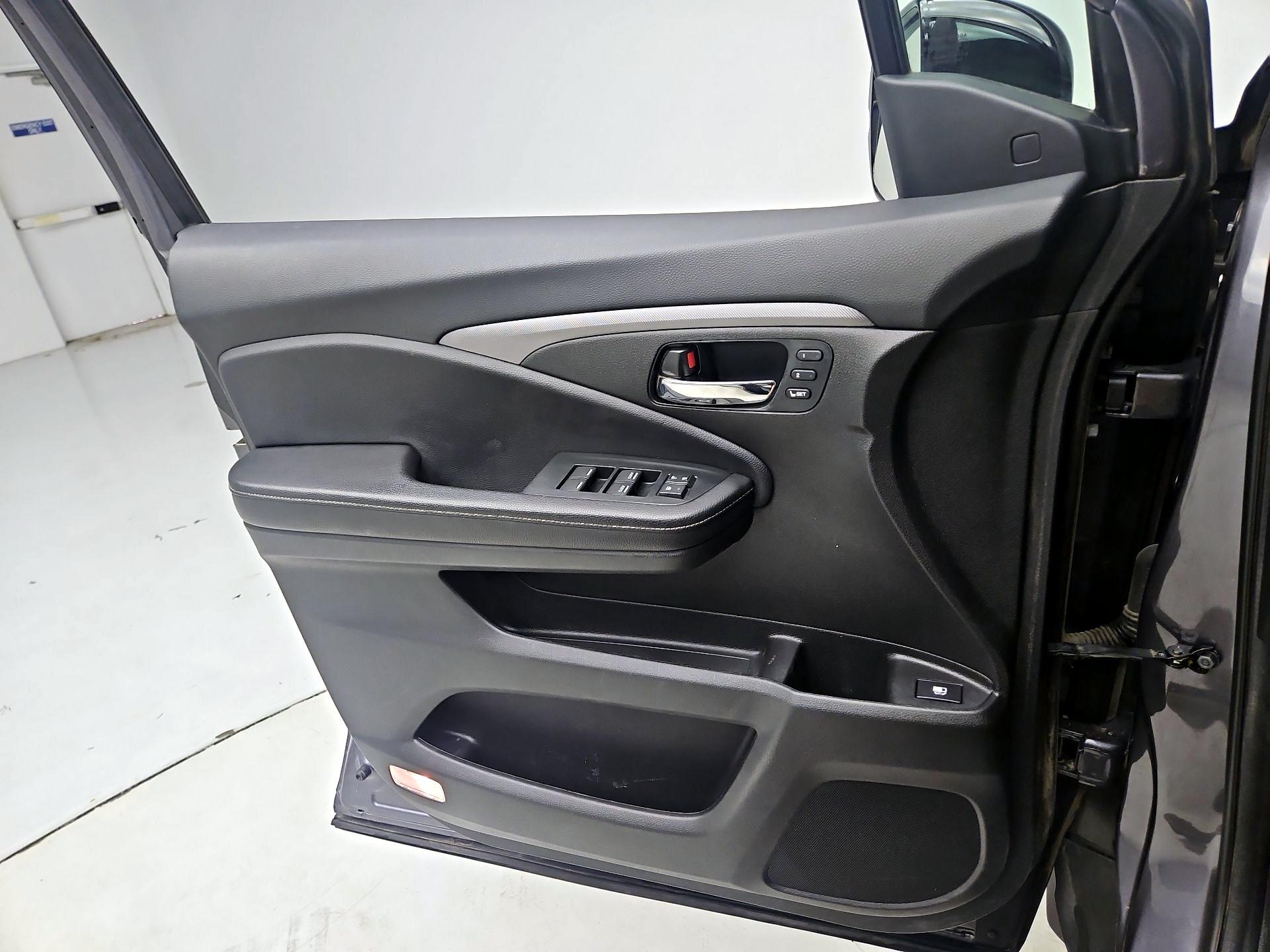 Thumbnail: 2021 Honda Ridgeline - 12