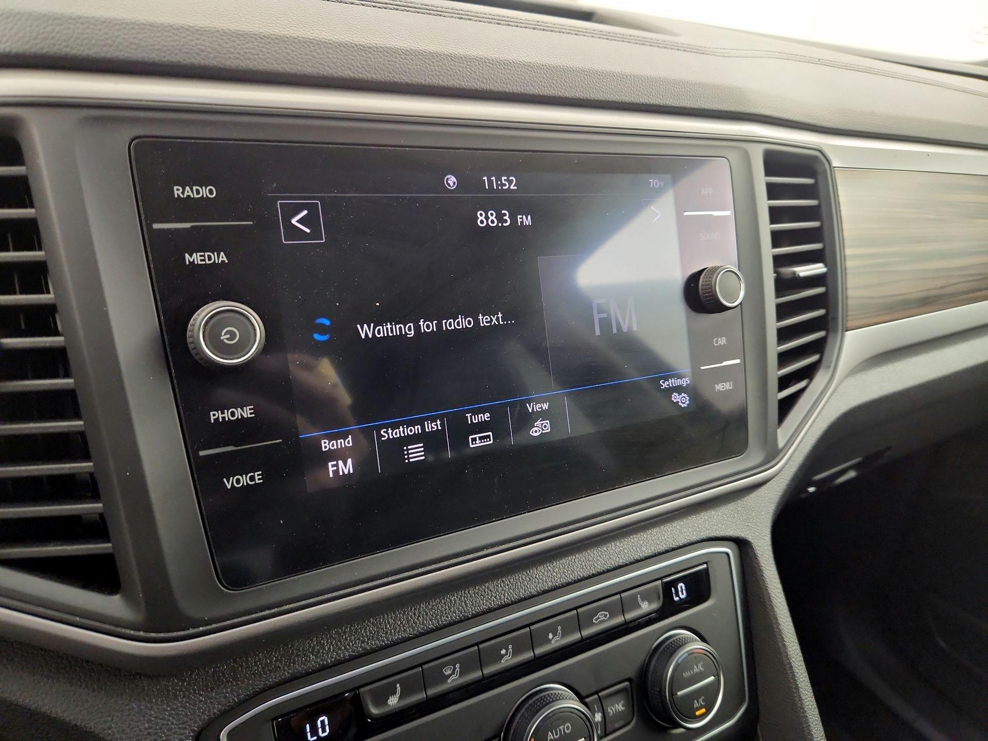 Thumbnail: 2021 Volkswagen Atlas - 15