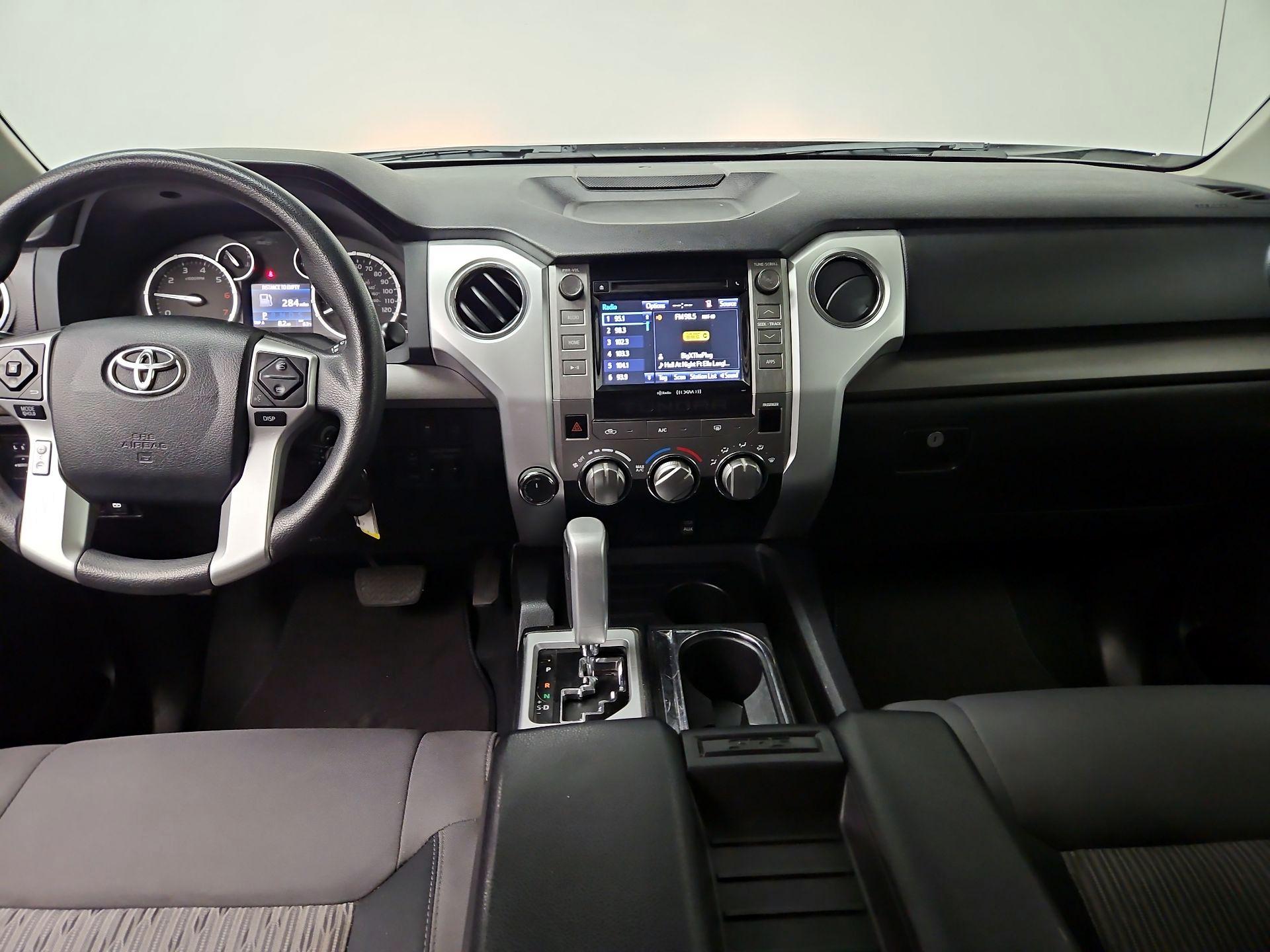 Thumbnail: 2016 Toyota Tundra - 9