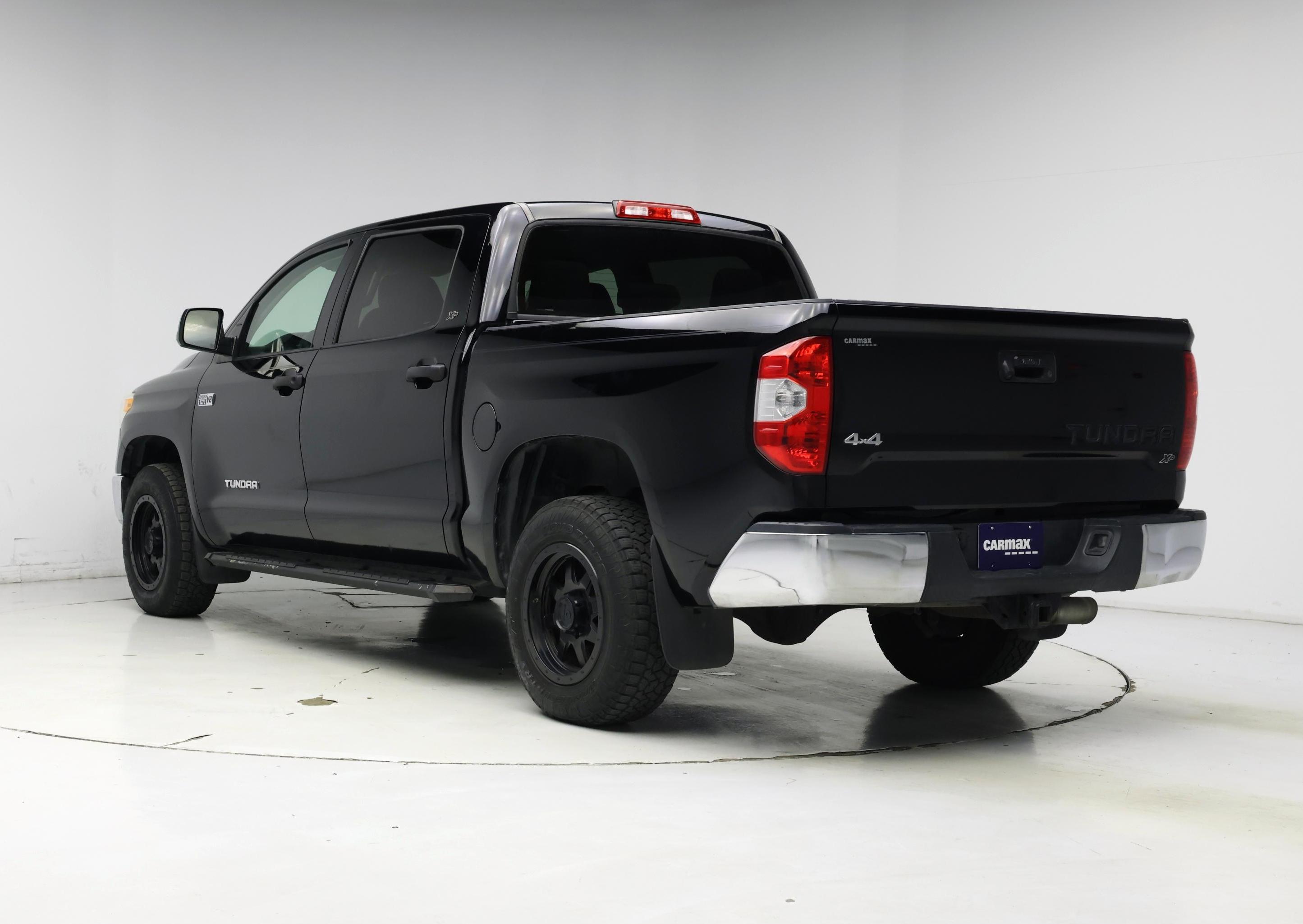 Thumbnail: 2016 Toyota Tundra - 2