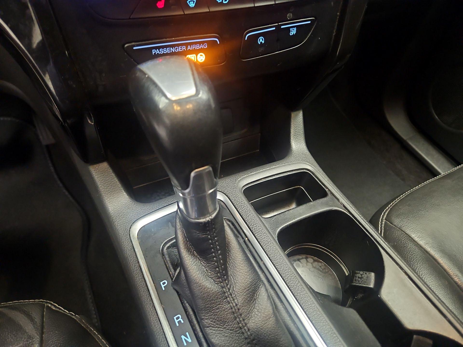 Thumbnail: 2017 Ford Escape - 18