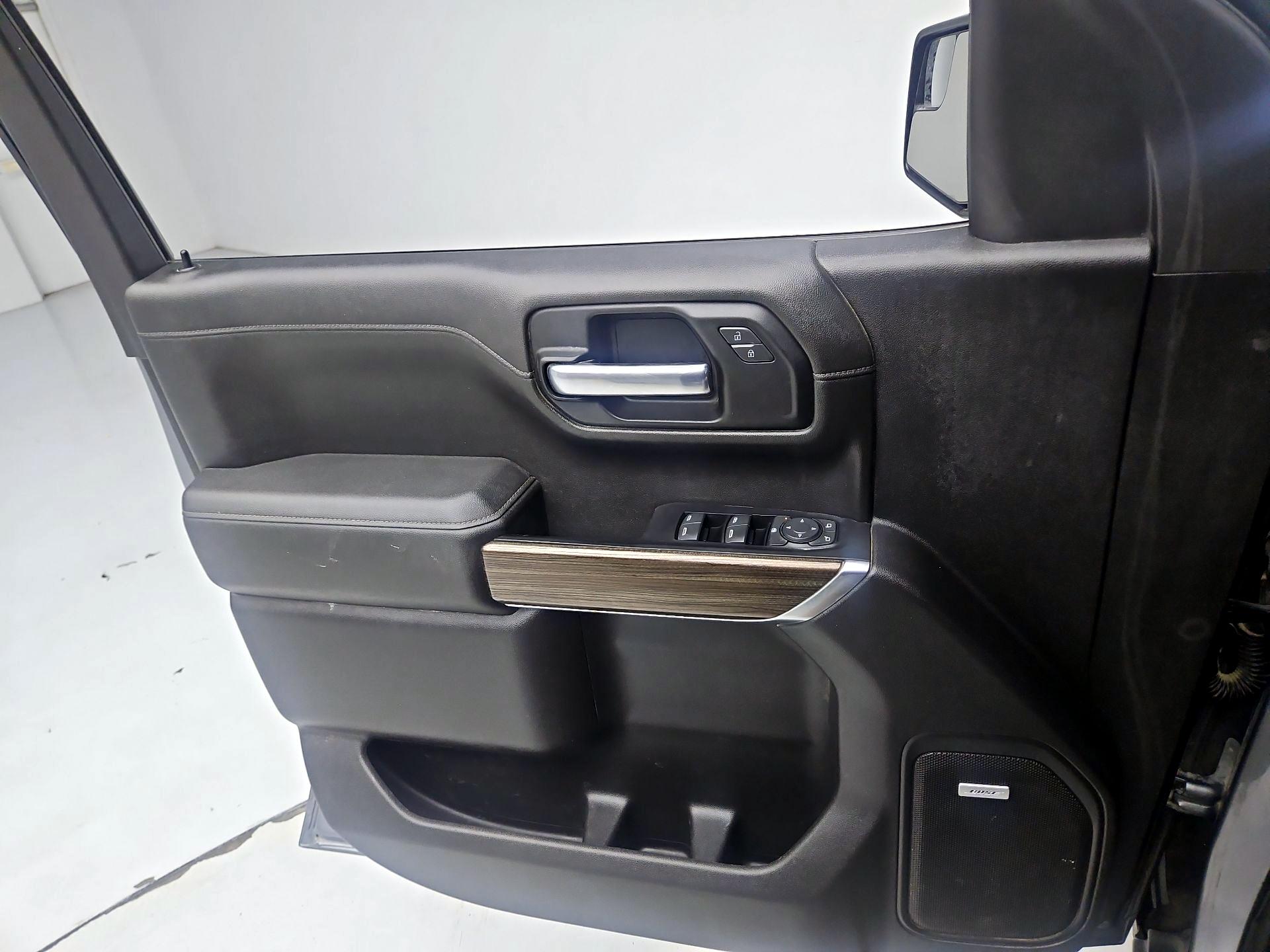 Thumbnail: 2022 Chevrolet Silverado 1500 - 12