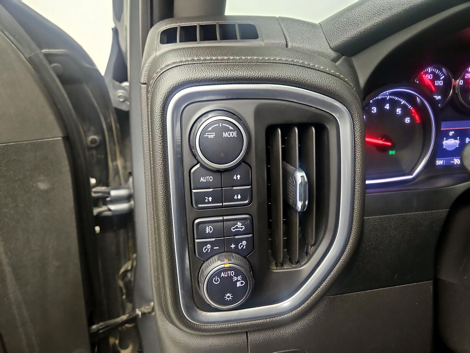 Thumbnail: 2022 Chevrolet Silverado 1500 - 13