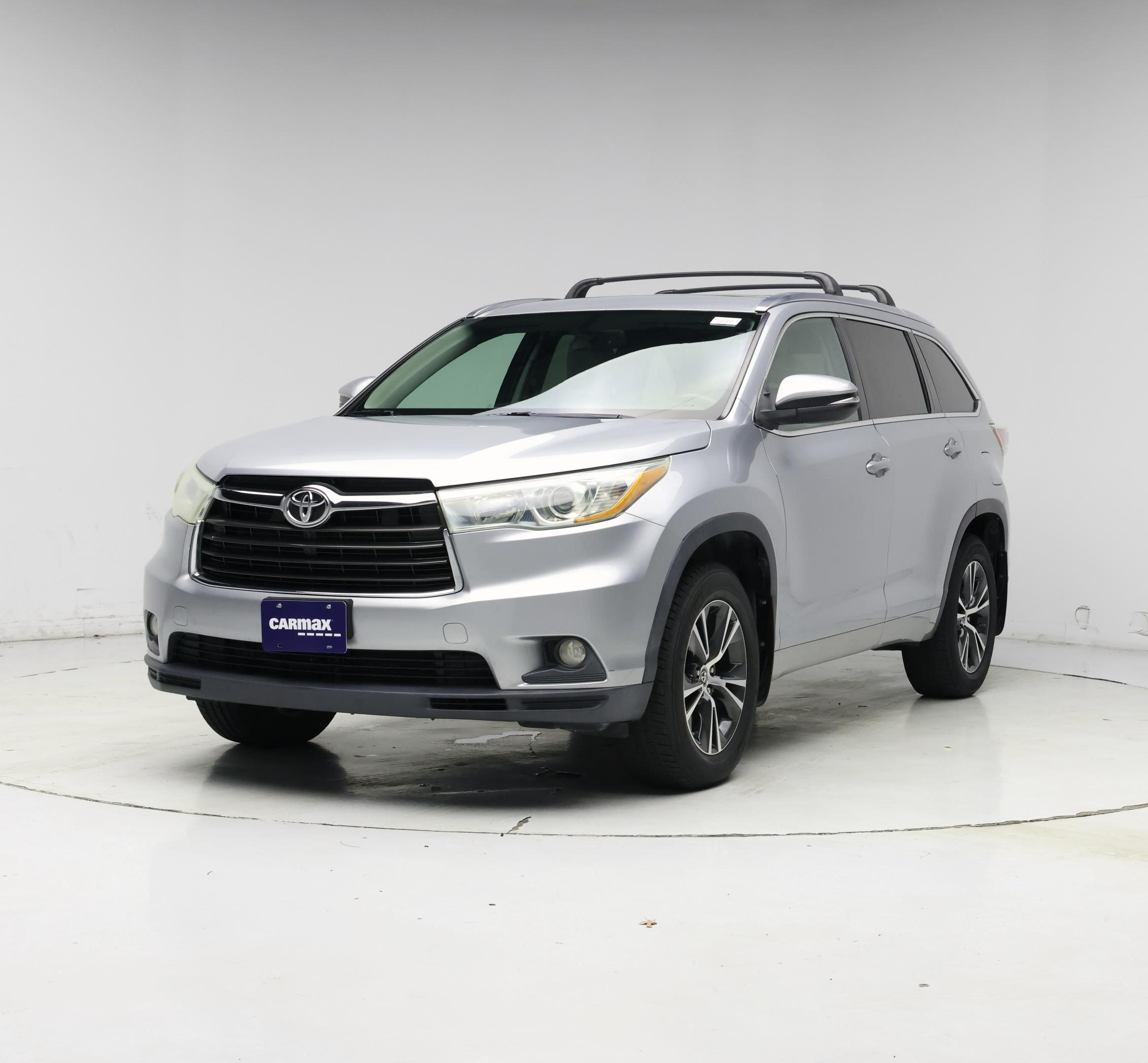 Thumbnail: 2016 Toyota Highlander - 4