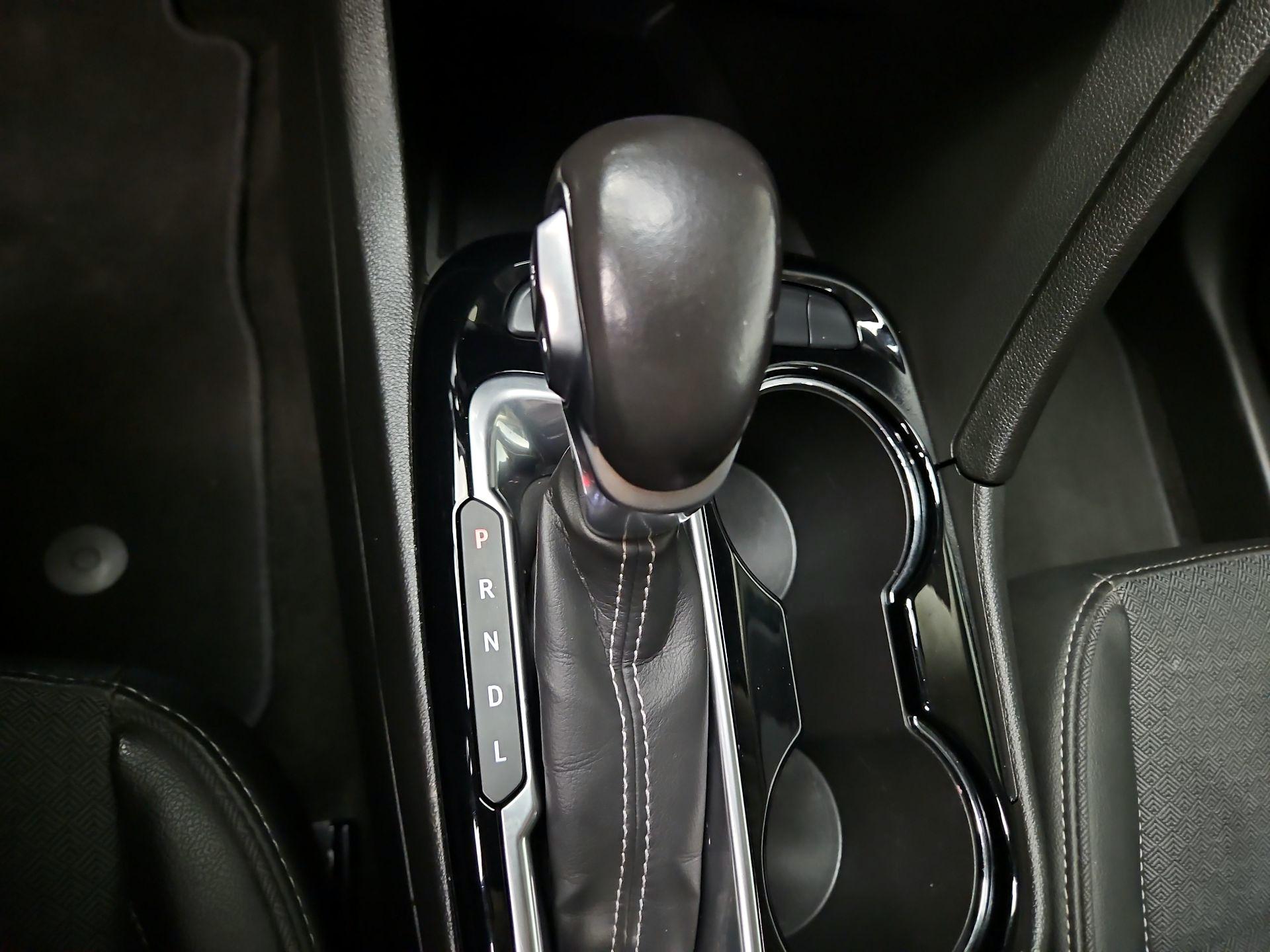 Thumbnail: 2020 Buick Encore GX - 17