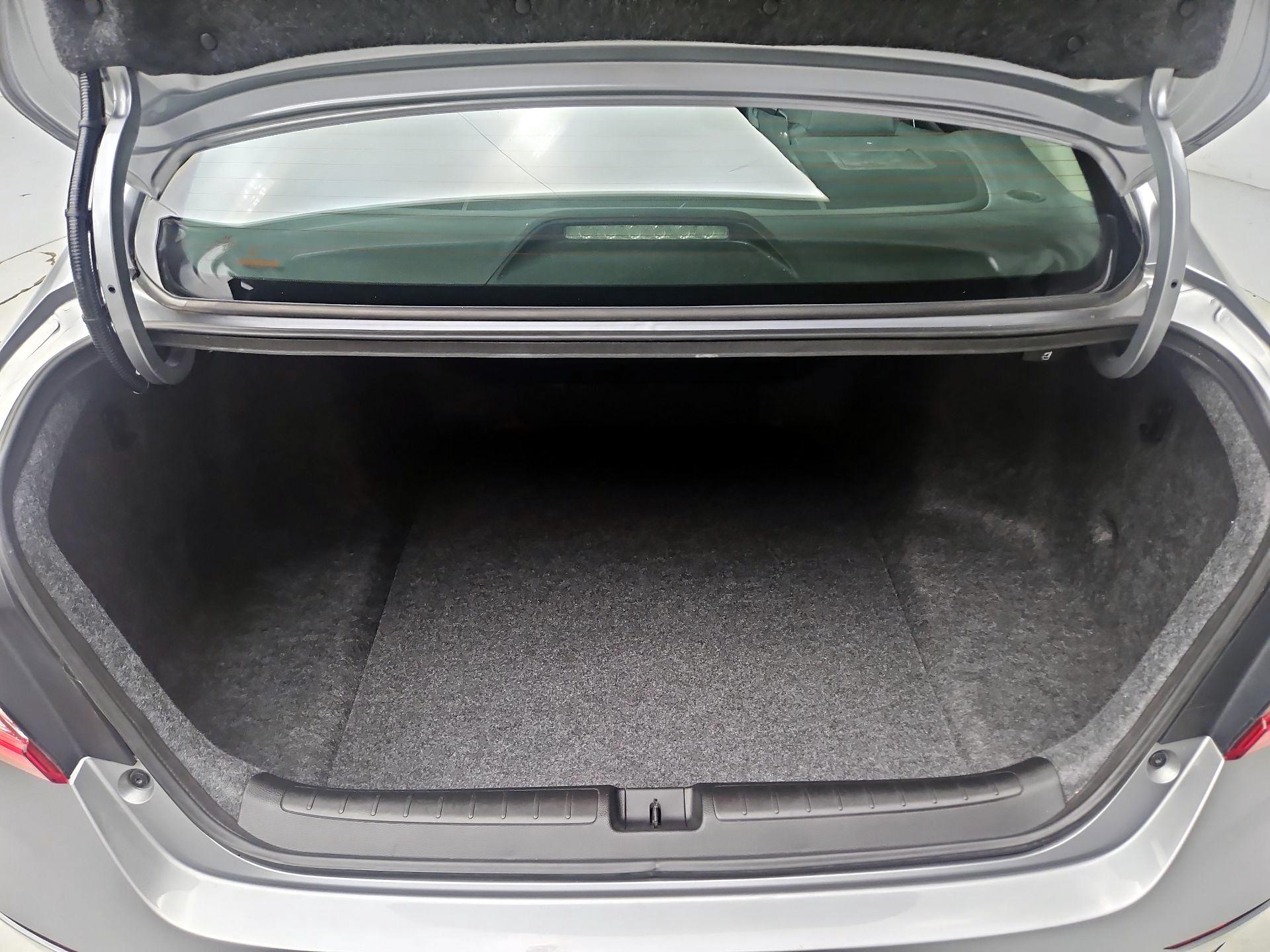 Thumbnail: 2020 Honda Accord - 20