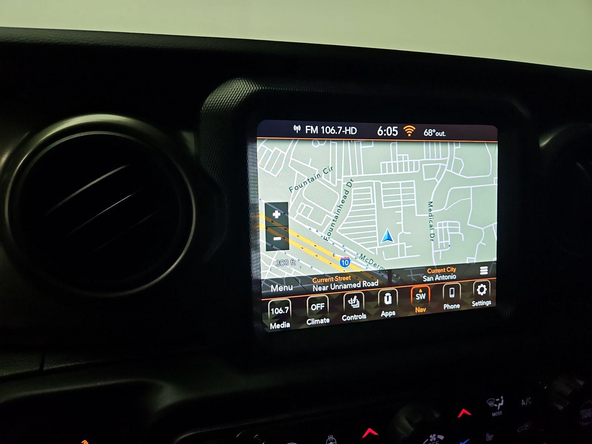 Thumbnail: 2023 Jeep Gladiator - 14