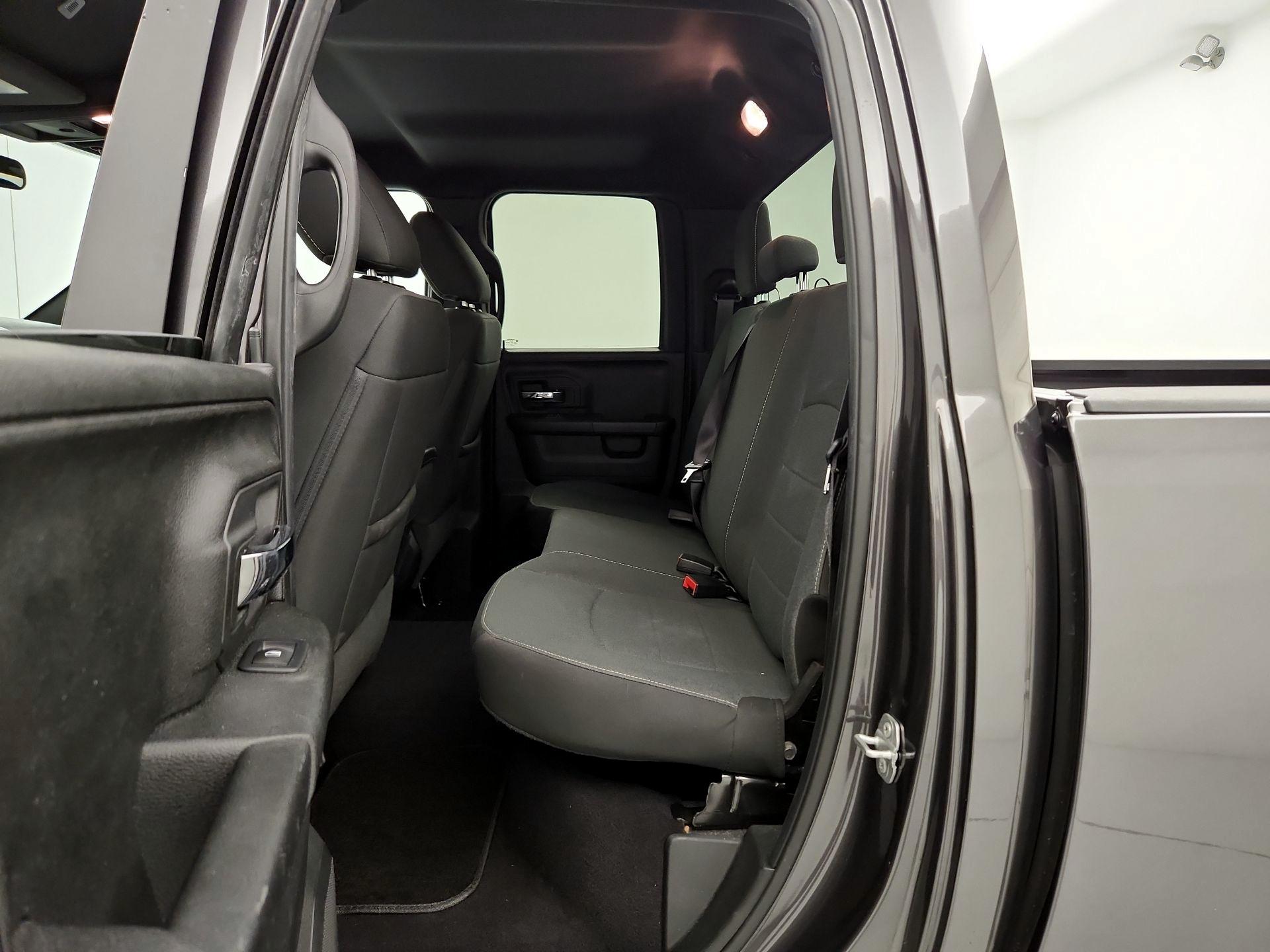 Thumbnail: 2022 RAM 1500 Classic - 19